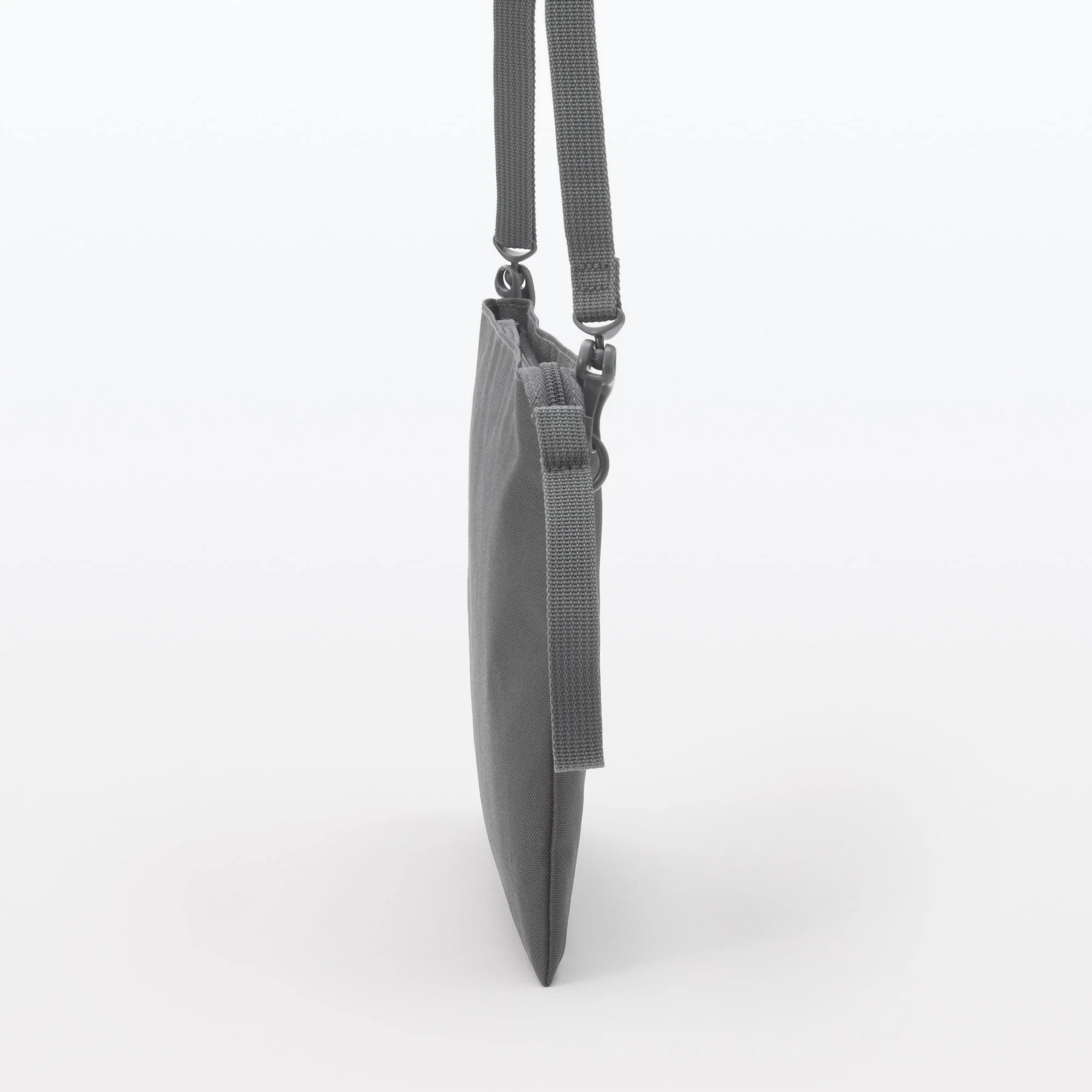 2-Way Water Repellent Sacoche - Image 15