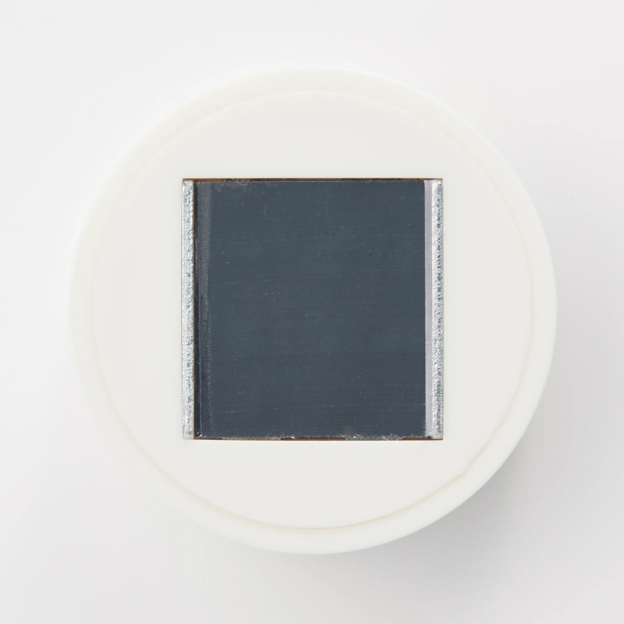 ABS Resin Clip with Magnet - Image 4