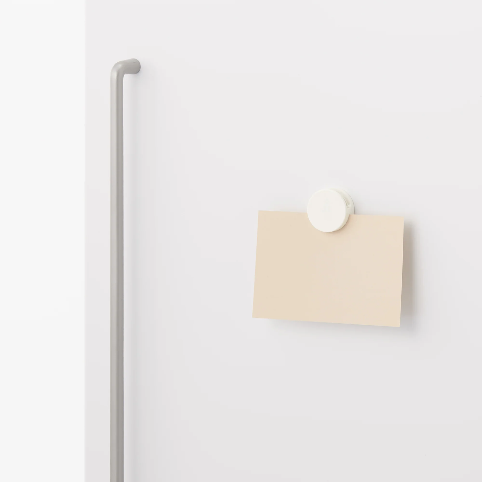 ABS Resin Clip with Magnet - Image 5