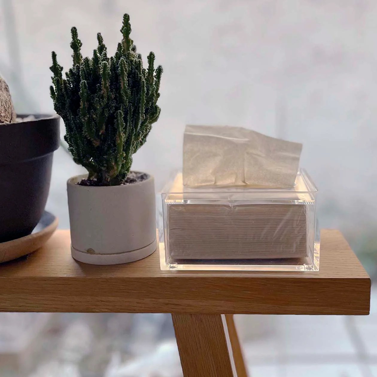 Acrylic Tabletop Item Tissue Box - Image 2