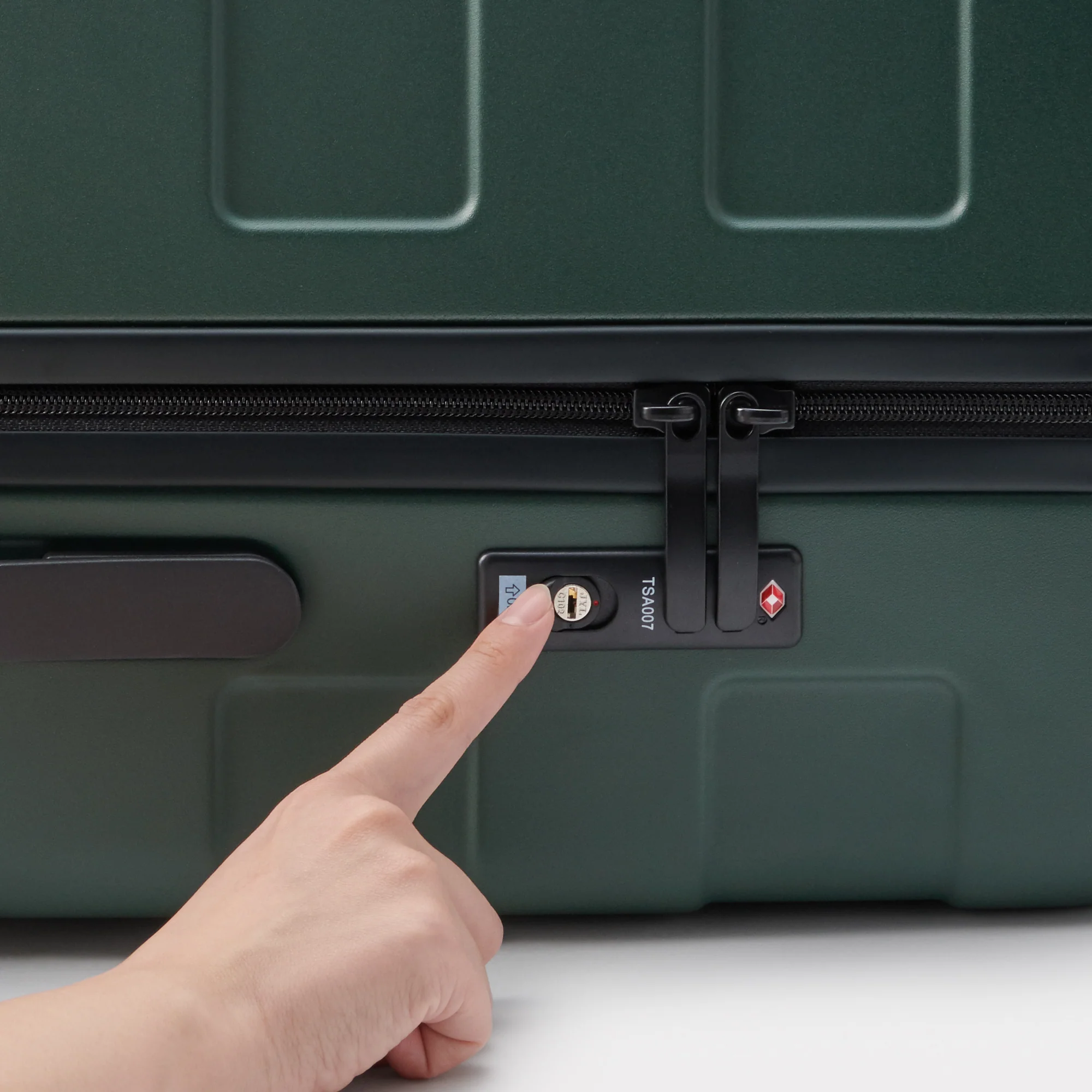 Adjustable Handle Hard Shell Suitcase 75L - Khaki Green | Check-In - Image 10