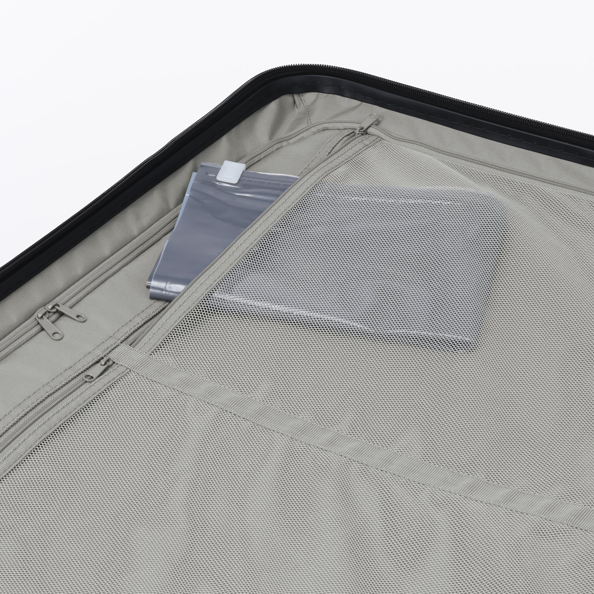 Hard Shell Suitcase 105L | Check-In - Image 63