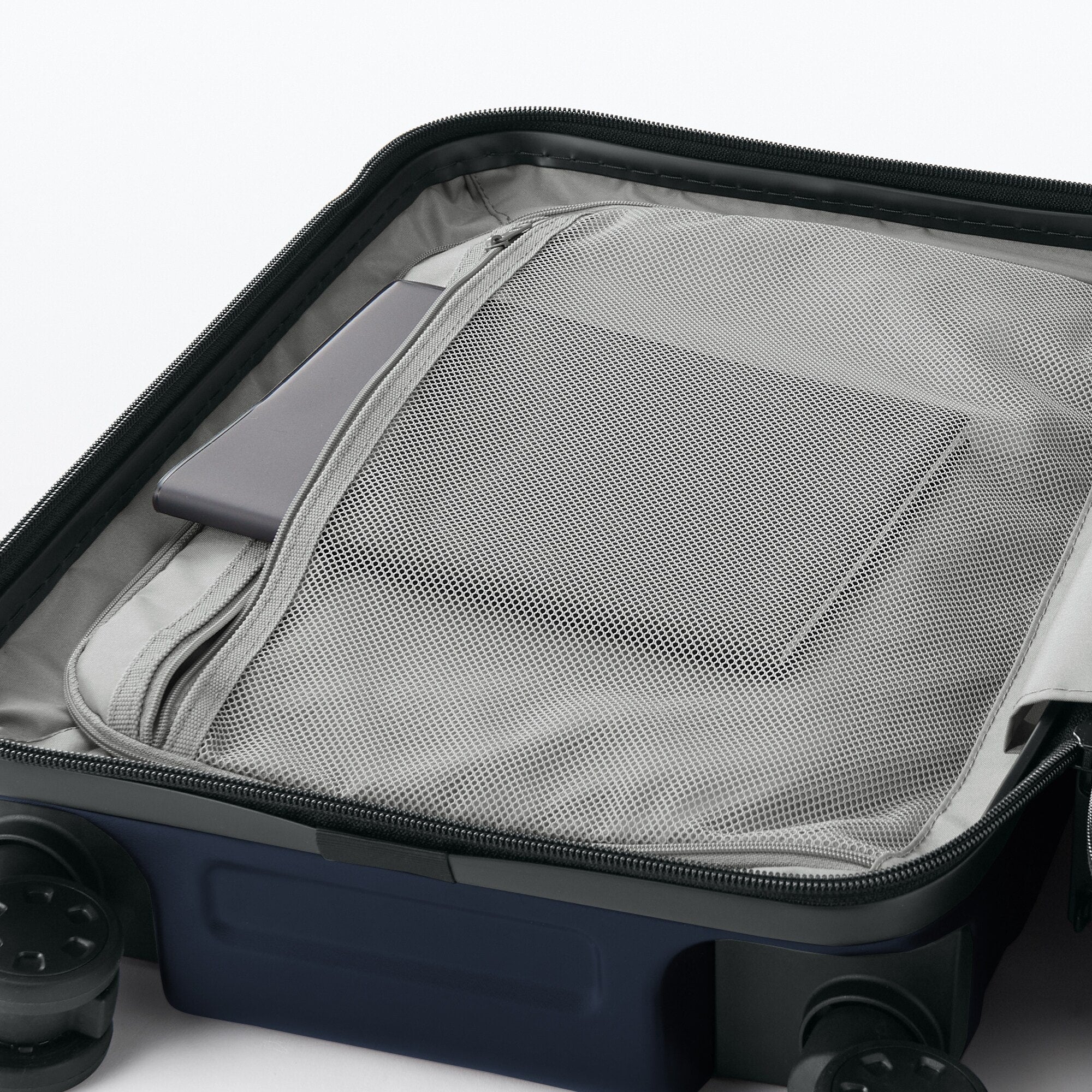 Adjustable Handle Hard Shell Suitcase 20L | Carry-On - Image 7