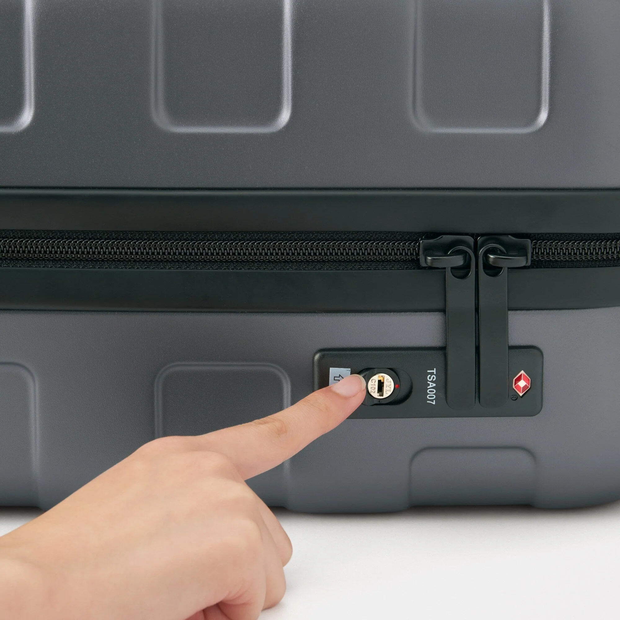 Adjustable Handle Hard Shell Suitcase 20L | Carry-On - Image 70