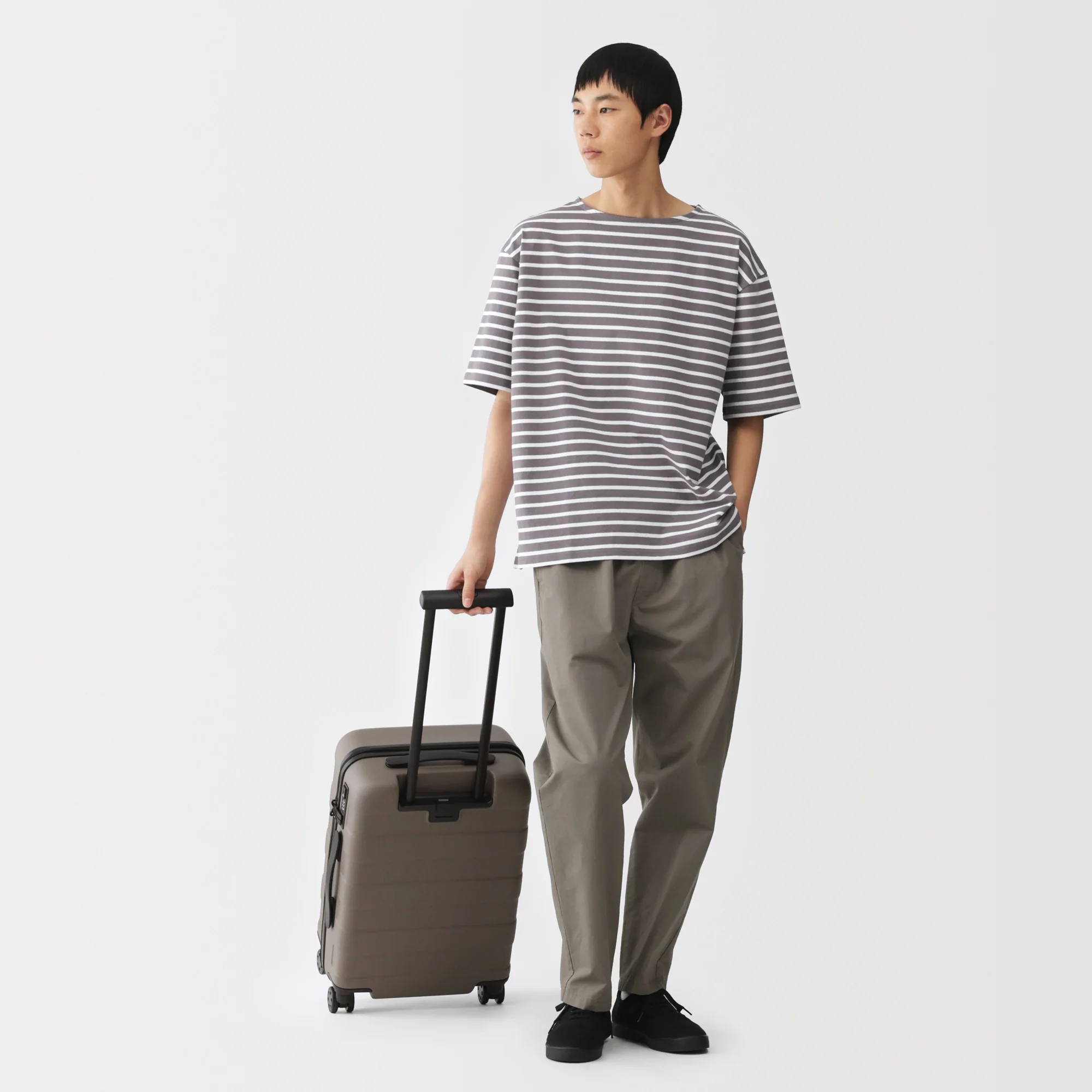 Hard Shell Suitcase 36L | Carry-On - Image 112