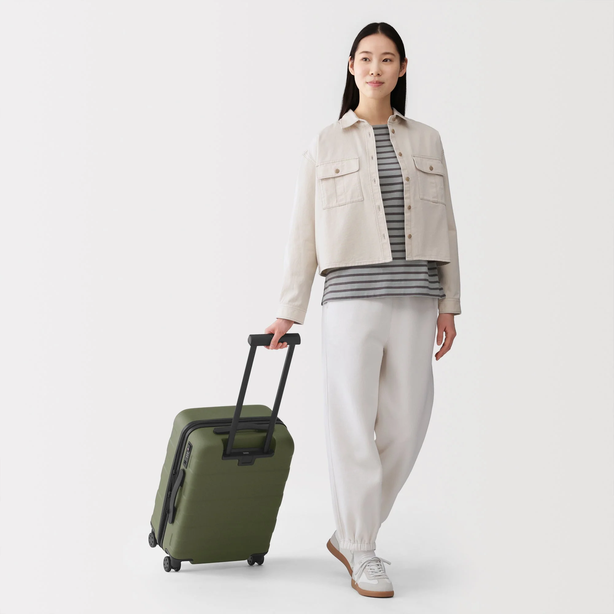 Hard Shell Suitcase 36L | Carry-On - Image 2