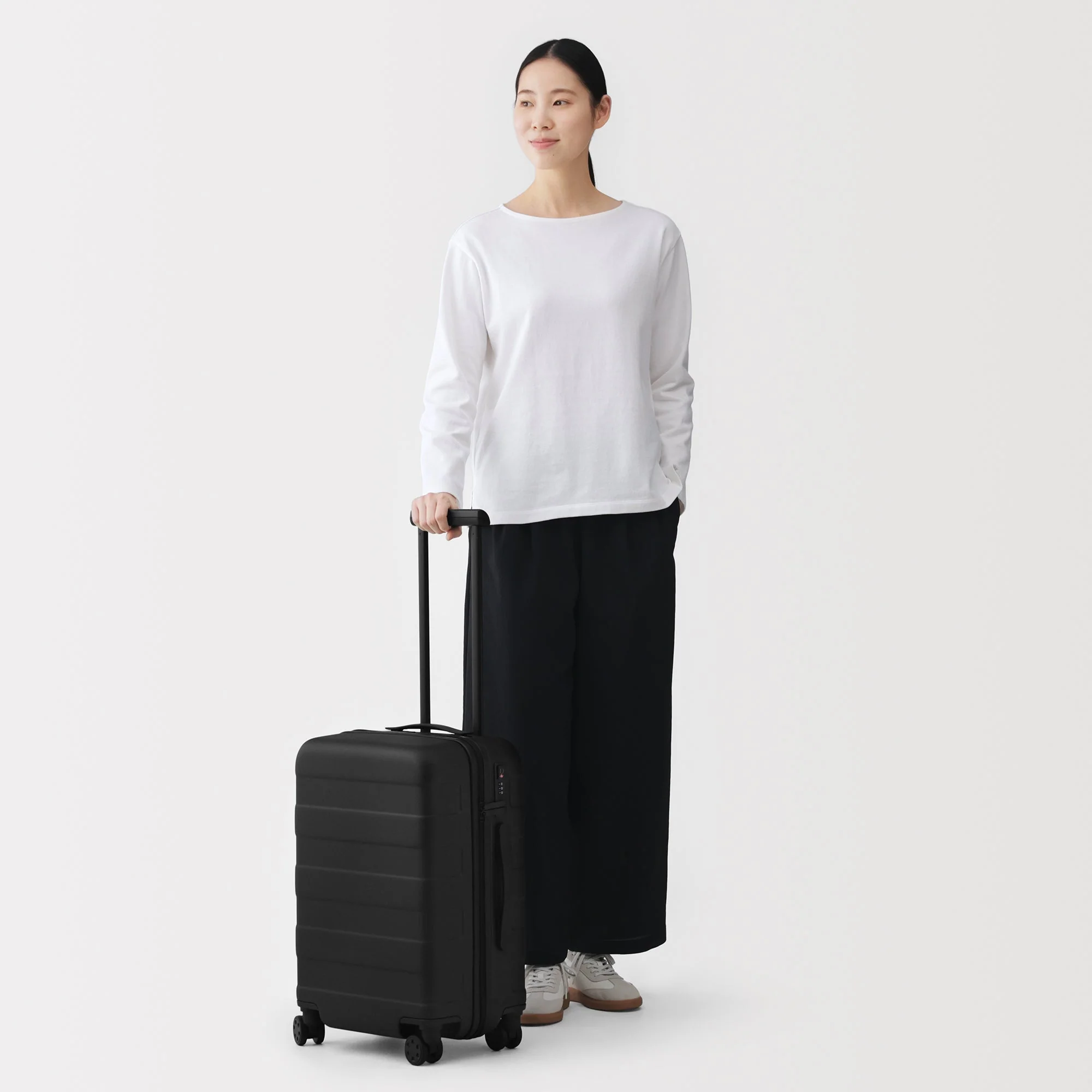 Hard Shell Suitcase 36L | Carry-On - Image 29
