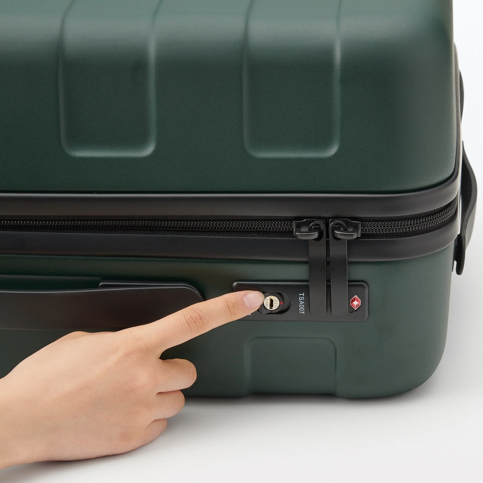 Adjustable Handle Hard Shell Suitcase 36L | Carry-On - Image 74