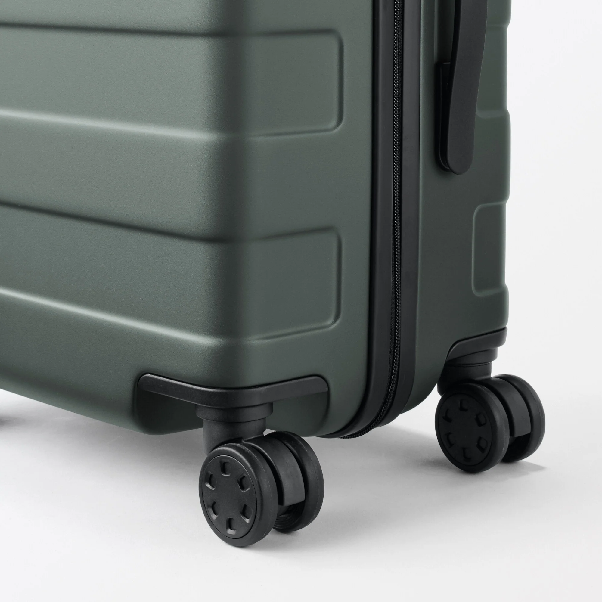 Adjustable Handle Hard Shell Suitcase 36L | Carry-On - Image 29