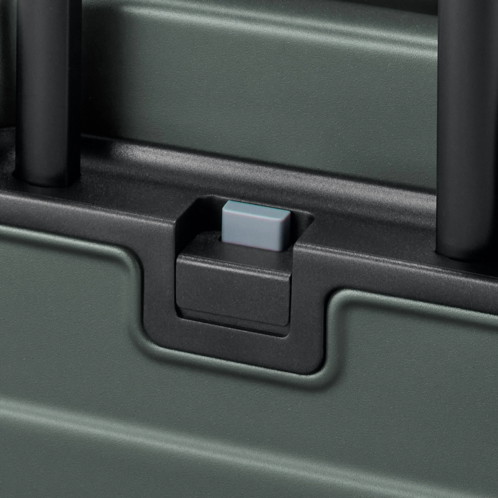 Adjustable Handle Hard Shell Suitcase 36L | Carry-On - Image 34