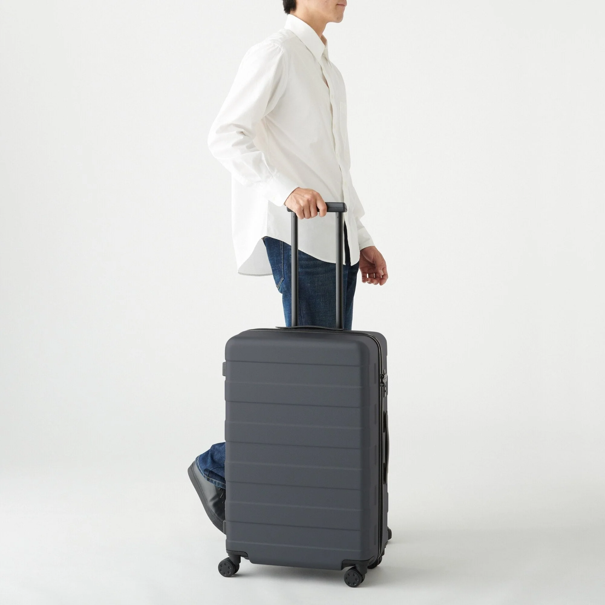 Adjustable Handle Hard Shell Suitcase 63L | Check-In - Image 13