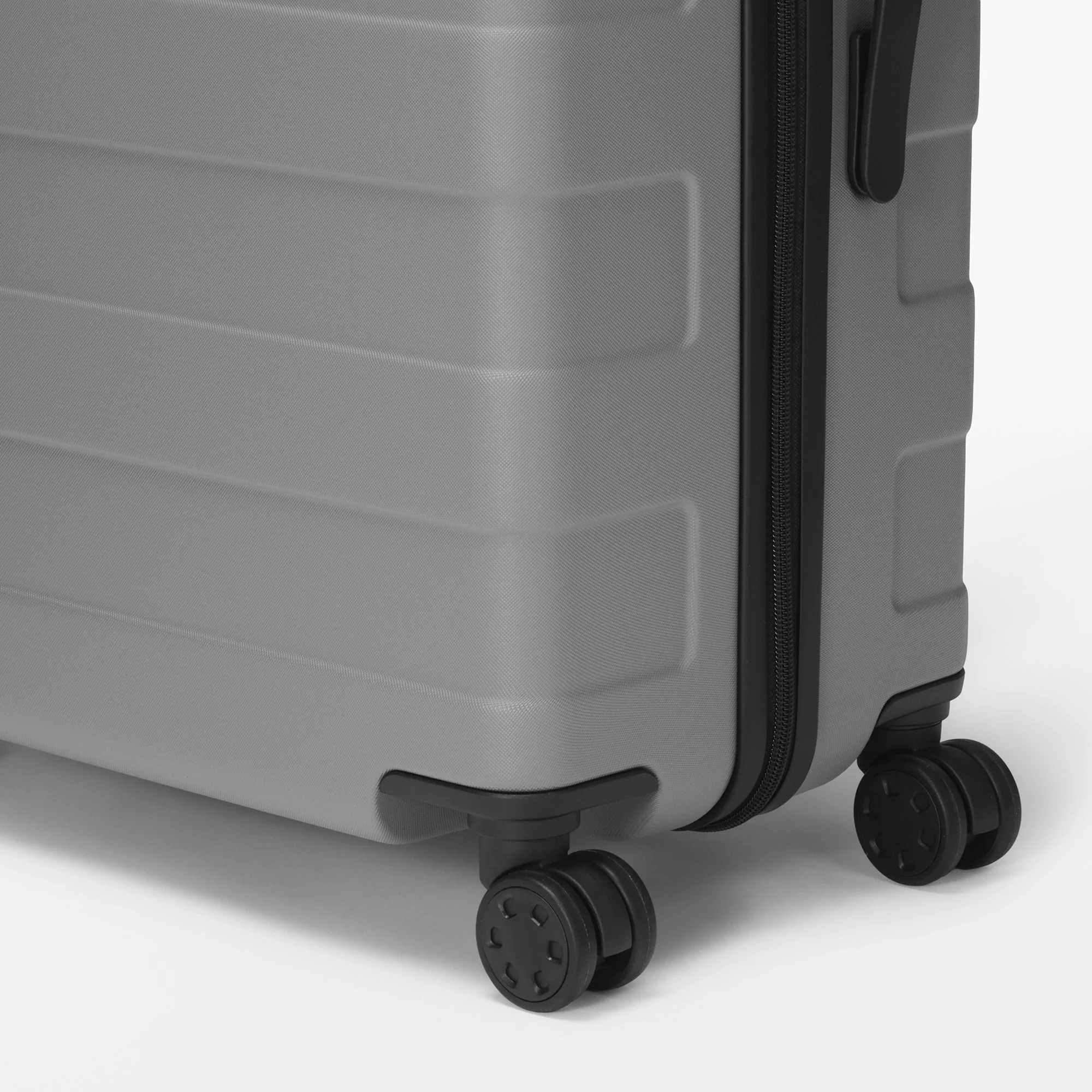 Hard Shell Suitcase 75L | Check-In - Image 10