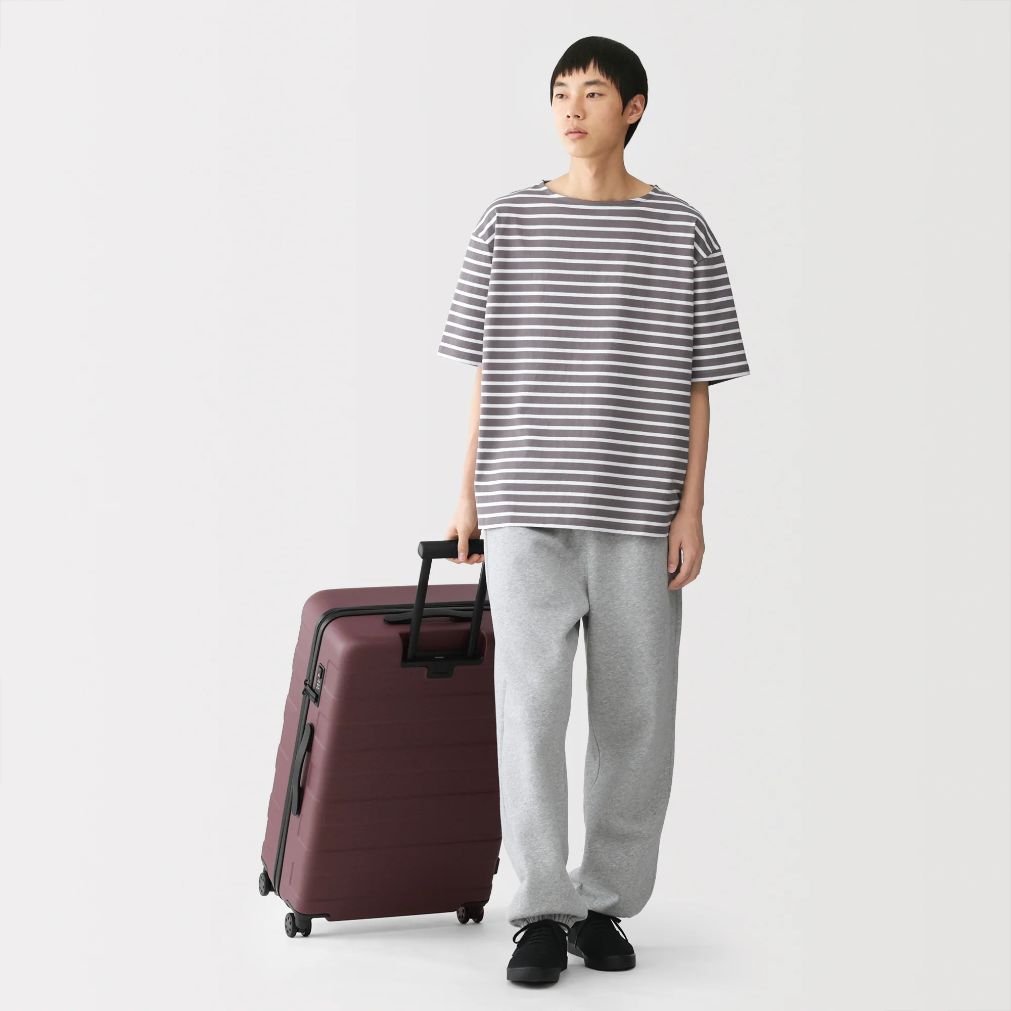 Hard Shell Suitcase 75L | Check-In - Image 100