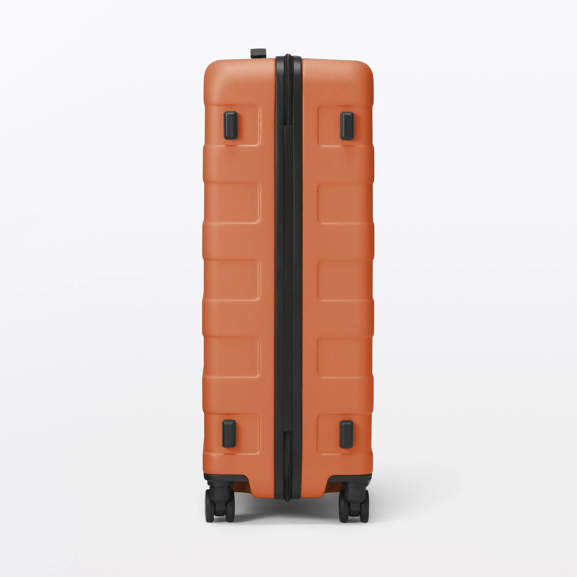 Hard Shell Suitcase 75L | Check-In - Image 31