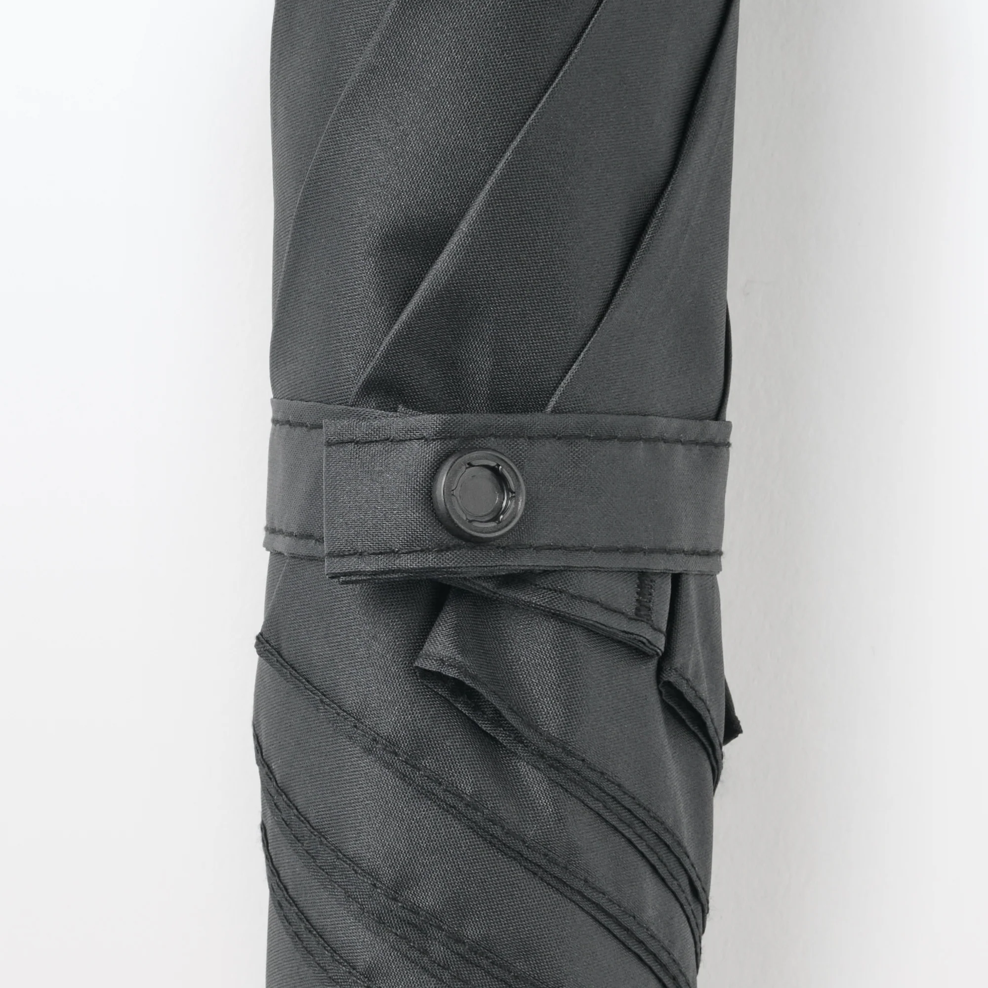 All-Weather 2-Way Foldable Umbrella - Image 6