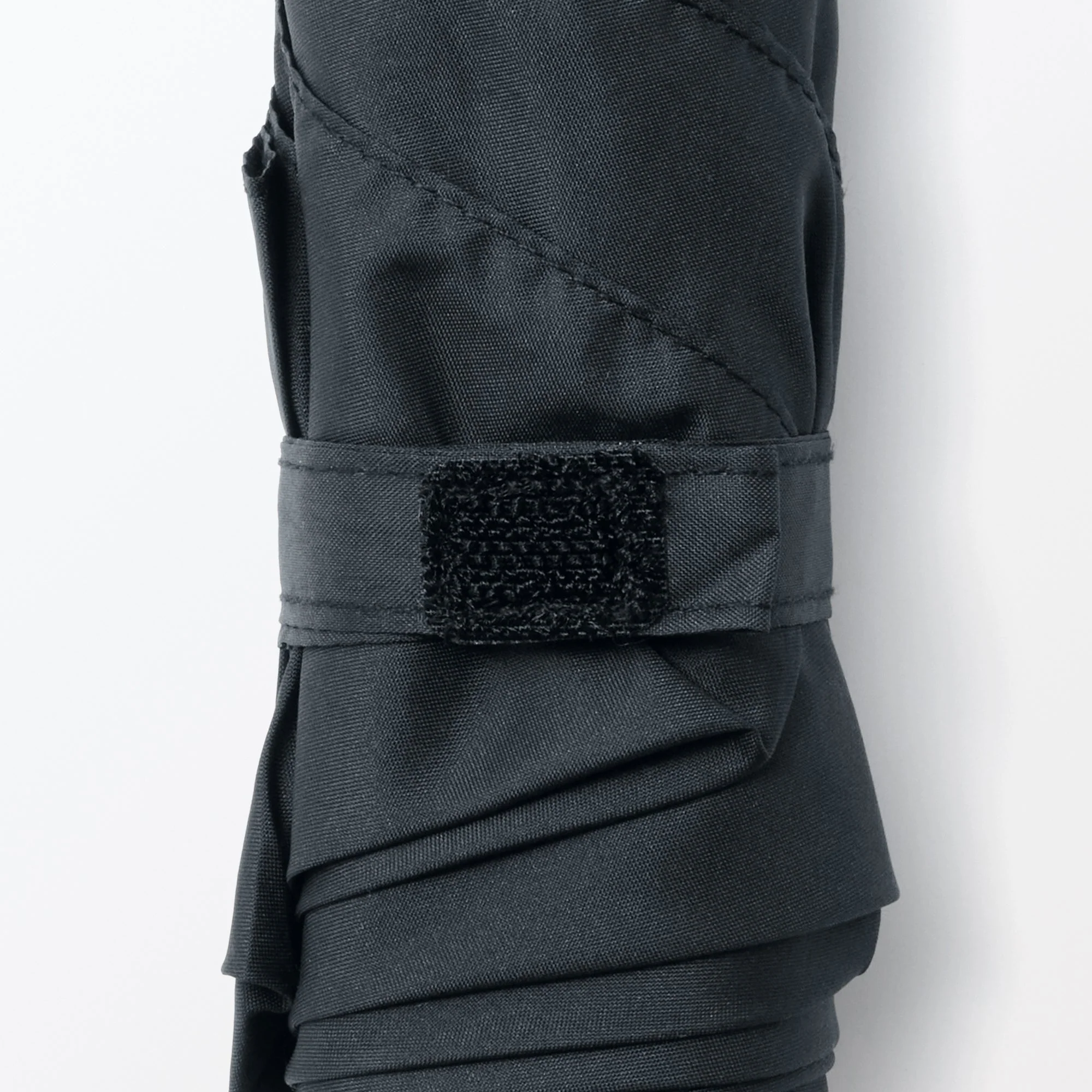All-Weather Lightweight Foldable Umbrella - Image 24