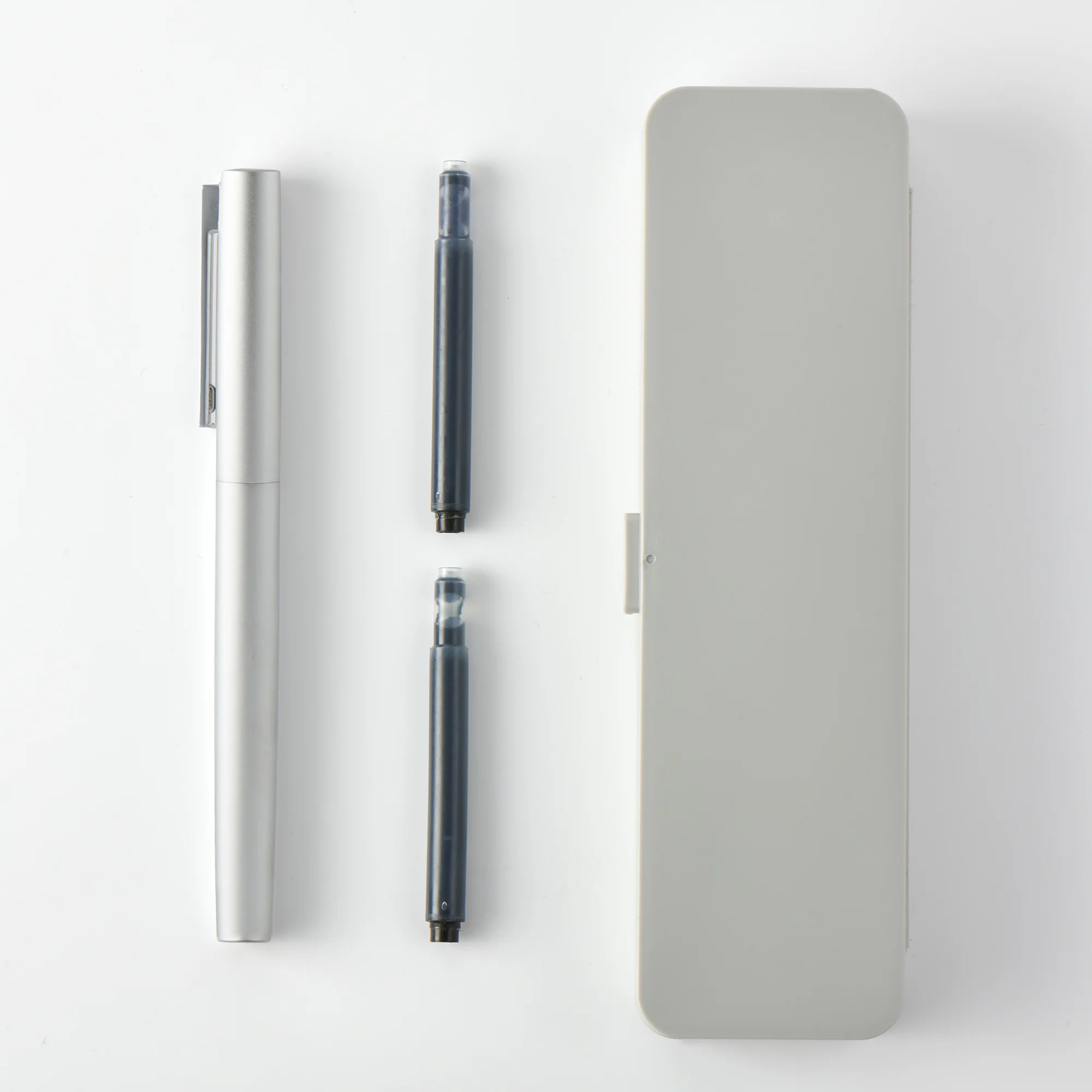 Aluminum Fountain Pen Set - Image 4