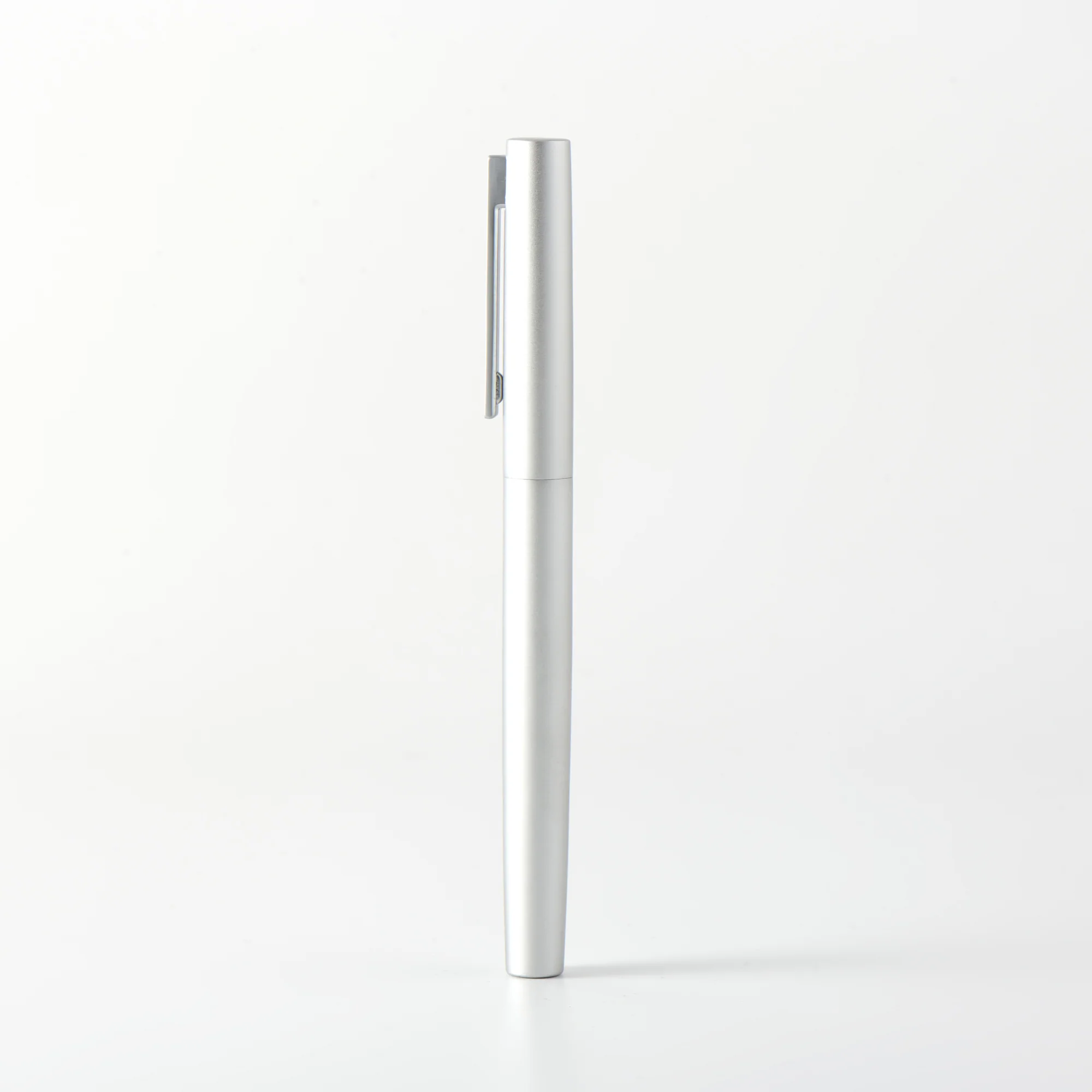 Aluminum Fountain Pen Set - Image 5