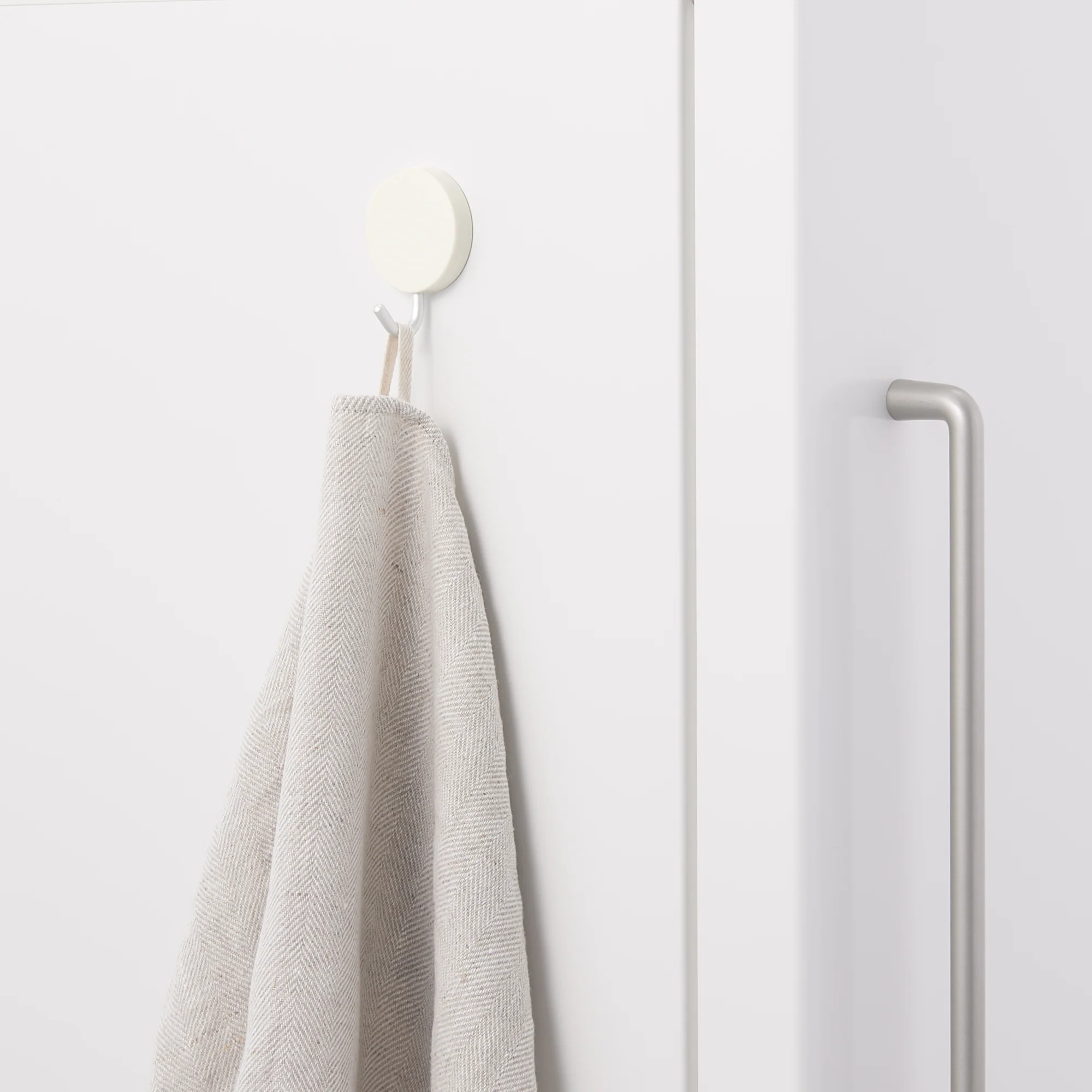 Aluminum Hook with Magnet 2 Pieces Set - Image 5