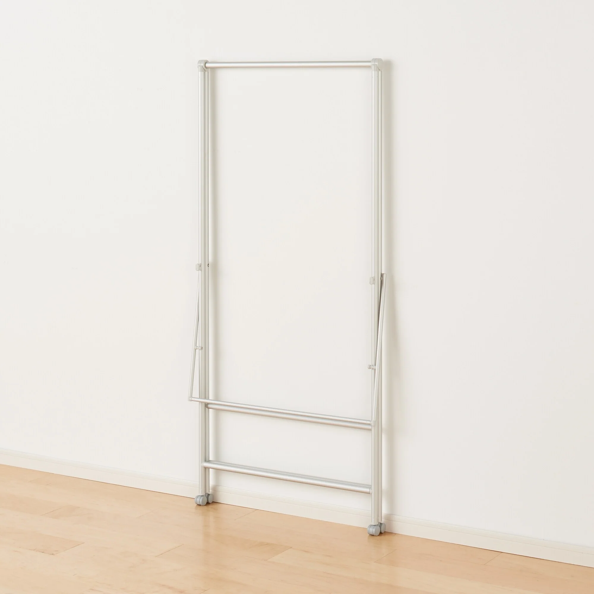 Aluminum Indoor Airer - Image 3