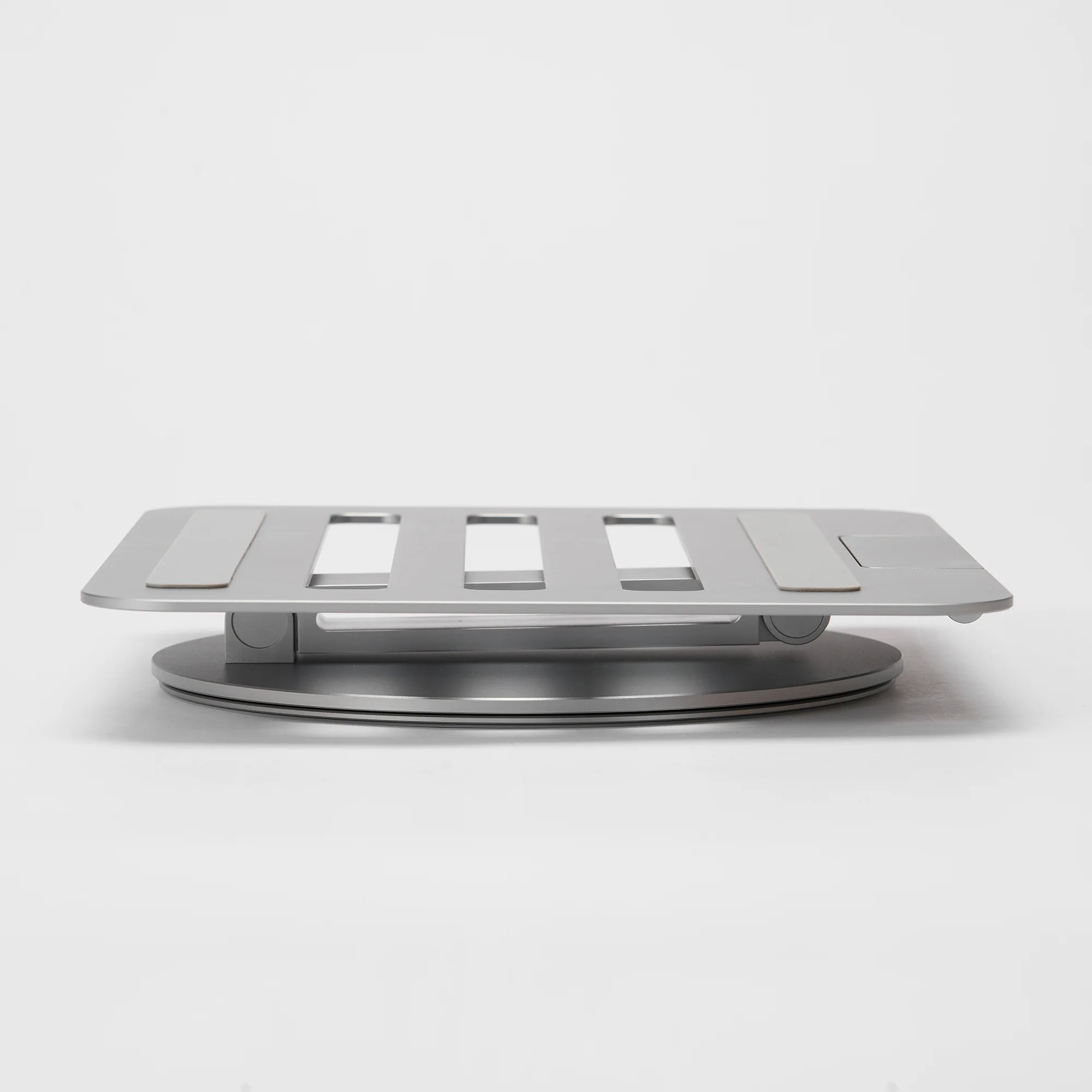 Aluminum Laptop Stand - Image 4