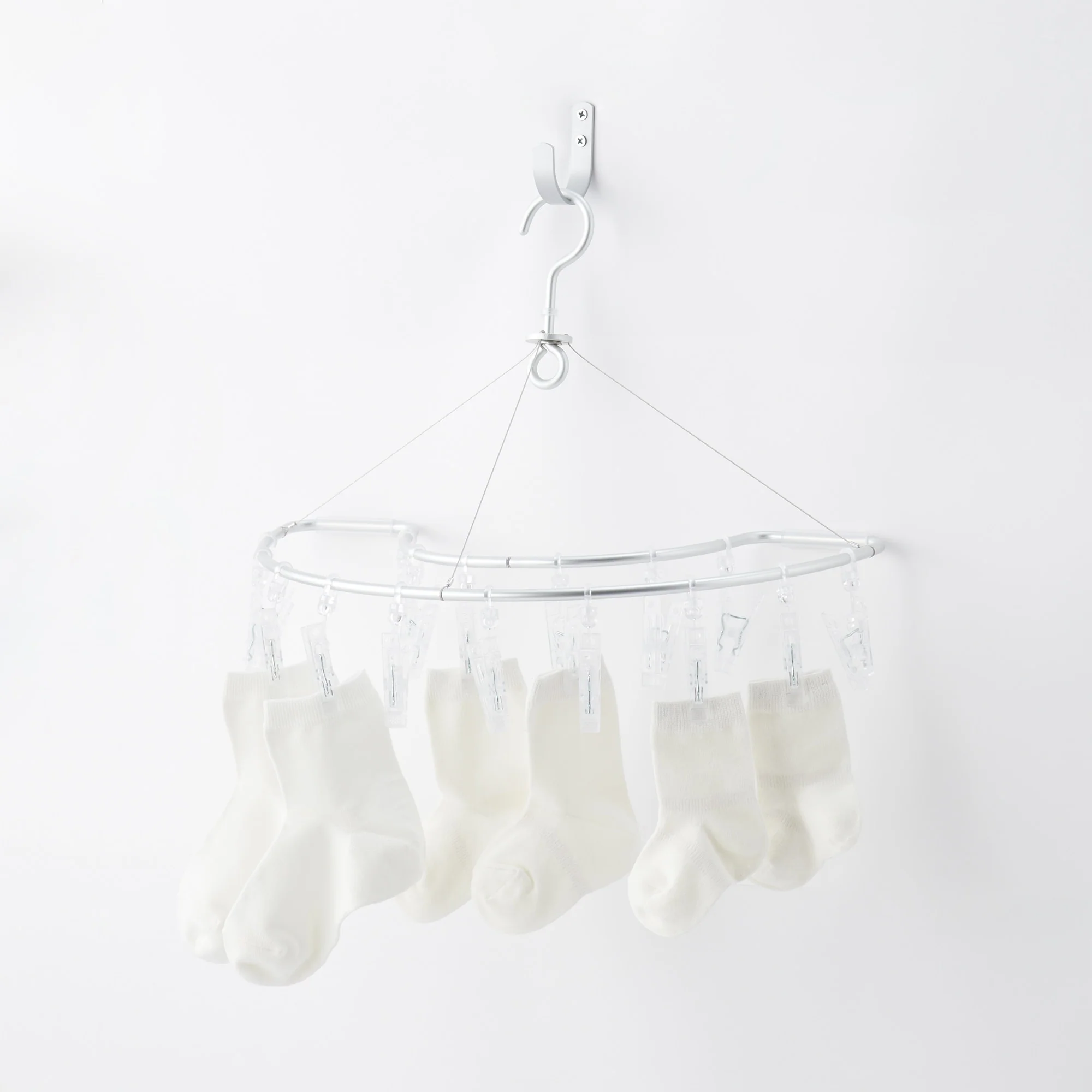 Aluminum Semicircle Hanger - 16 Pegs - Image 2