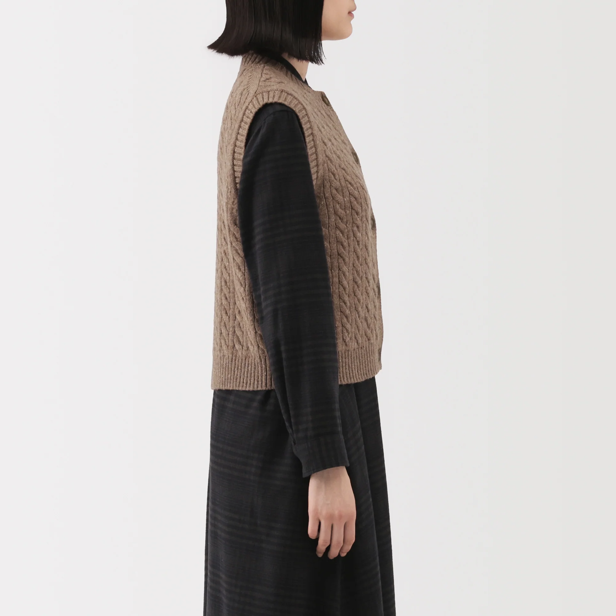 Andes Wool Blend Vest - Image 12