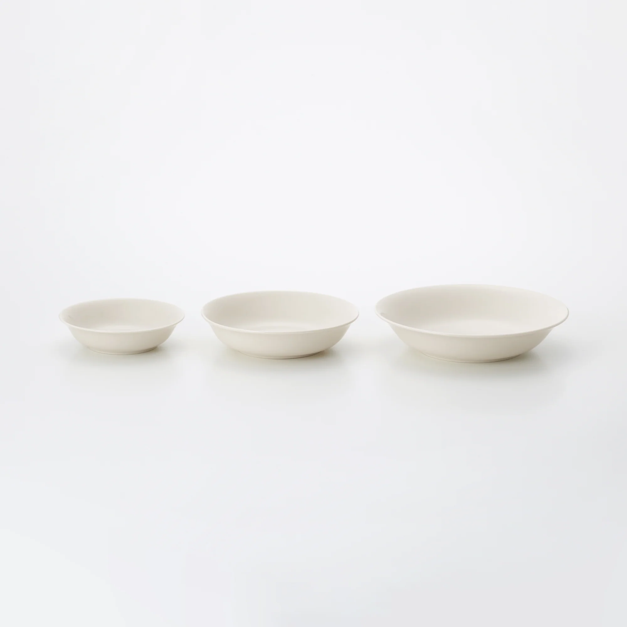 Beige Porcelain Deep Dish - Image 13