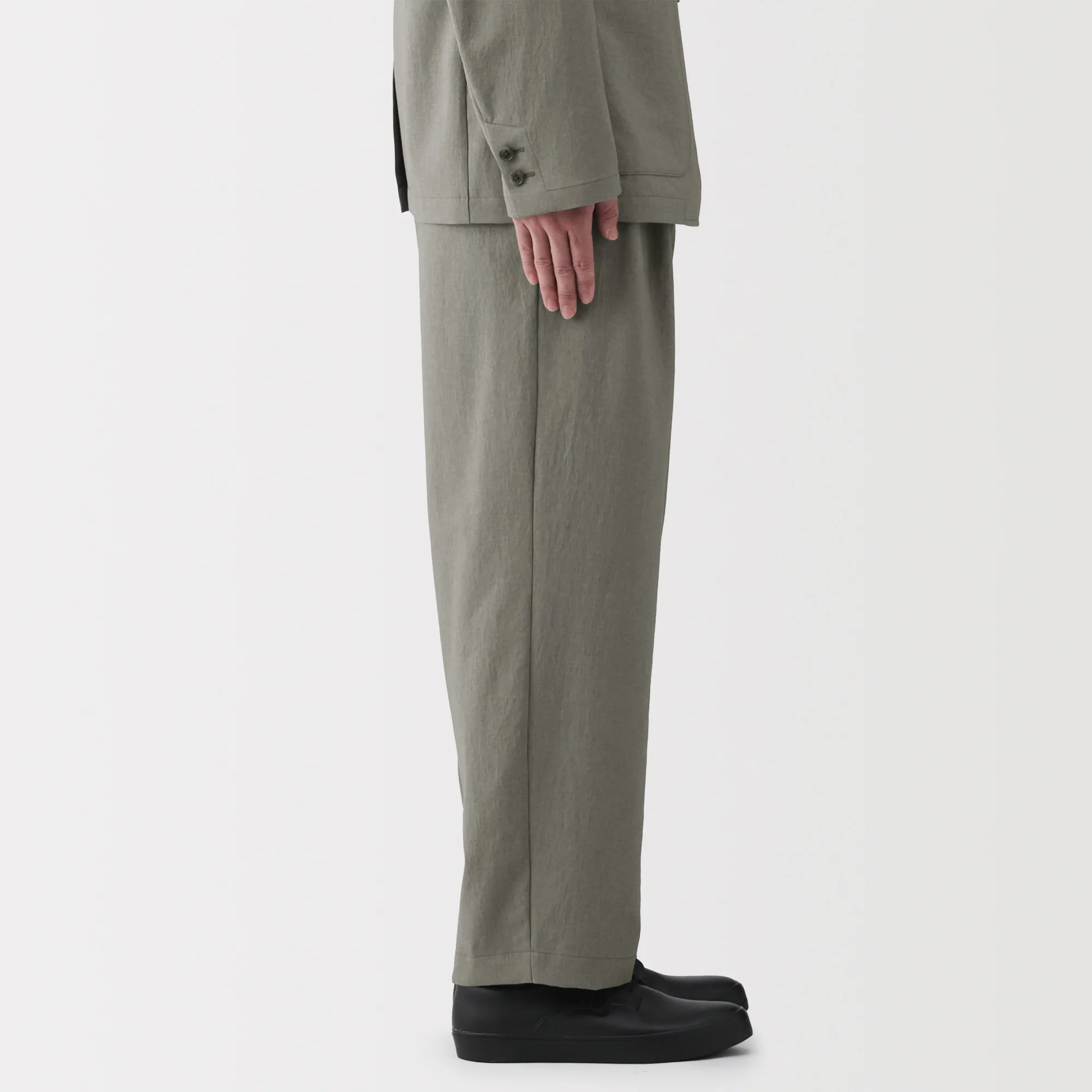 Breathable Double-Pleated Pants - Image 13