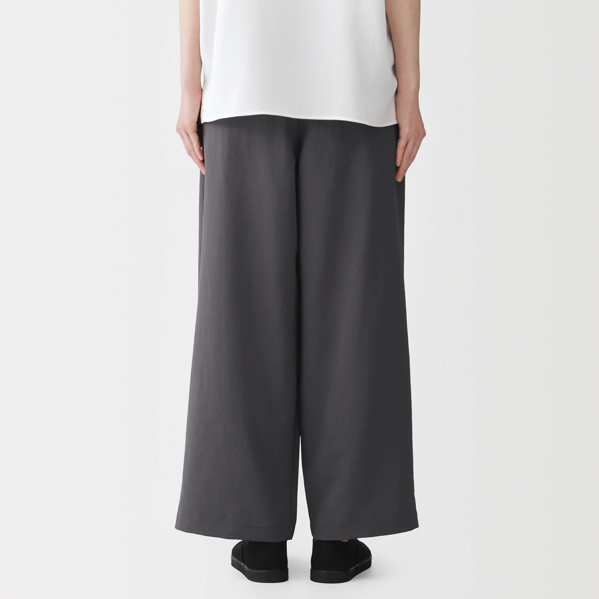 Breathable Easy Pants - Image 15