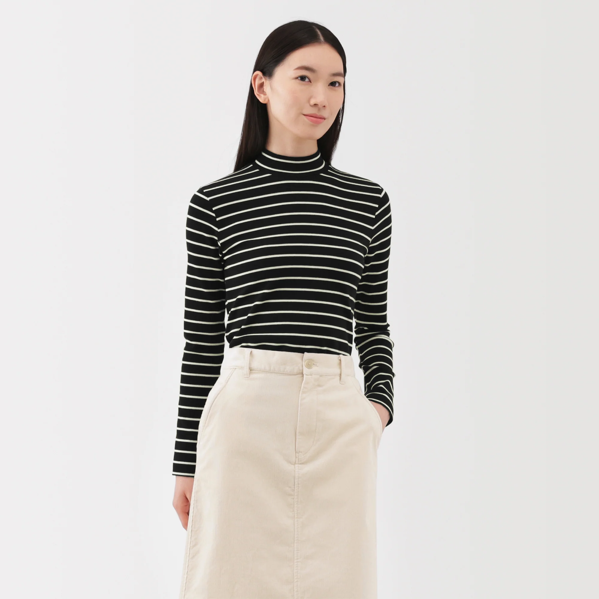 Brushed Mockneck T-Shirt - Image 10