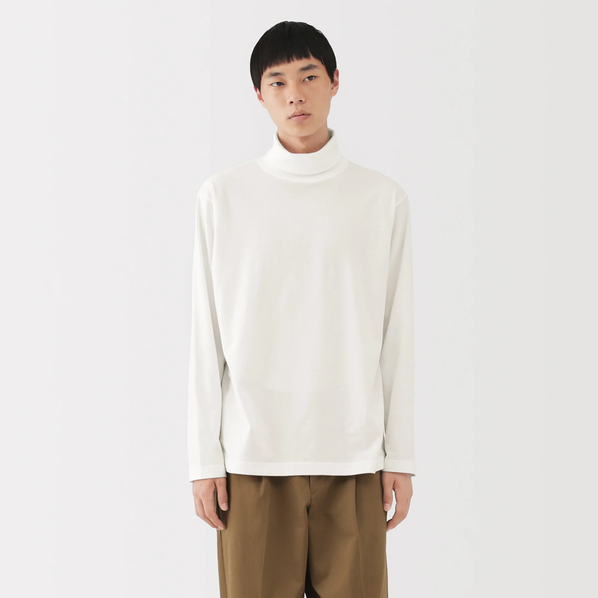 Brushed Turtleneck T-Shirt - Image 10