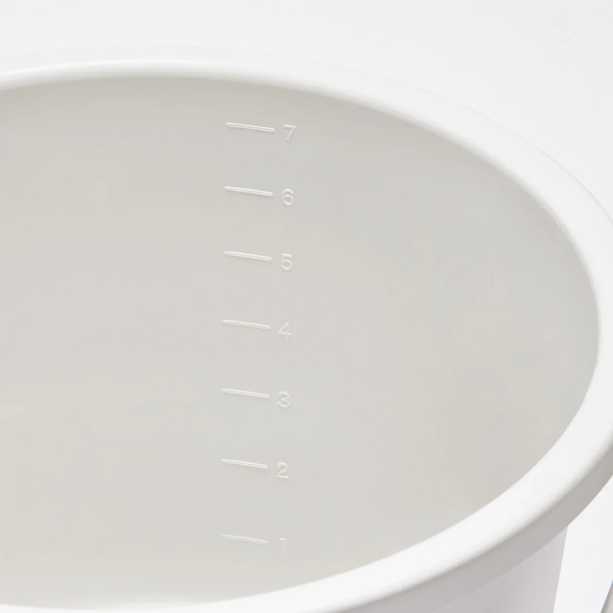 Bucket With Lid - Image 7