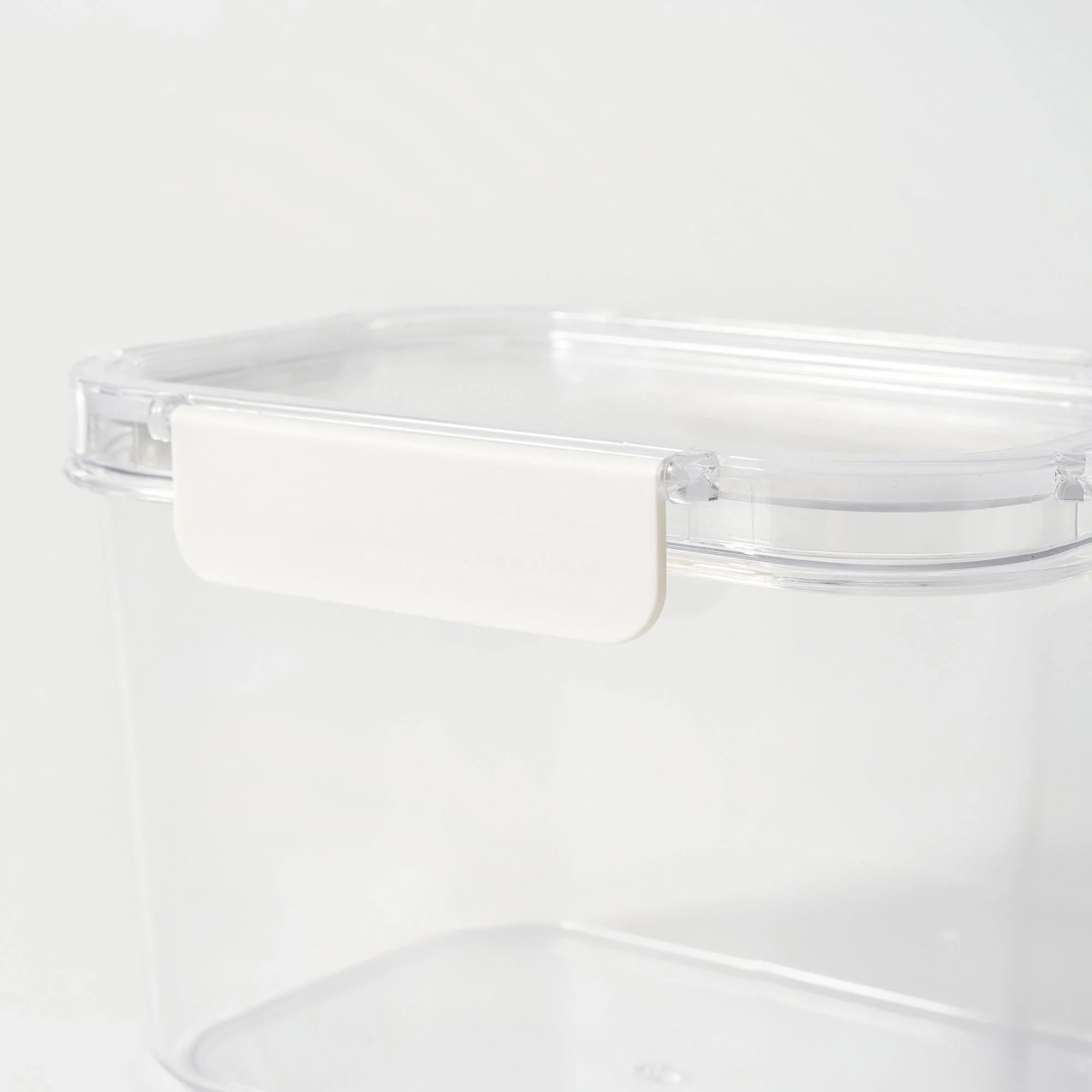 Clear Storage Container - 65.6 fl oz - Image 9