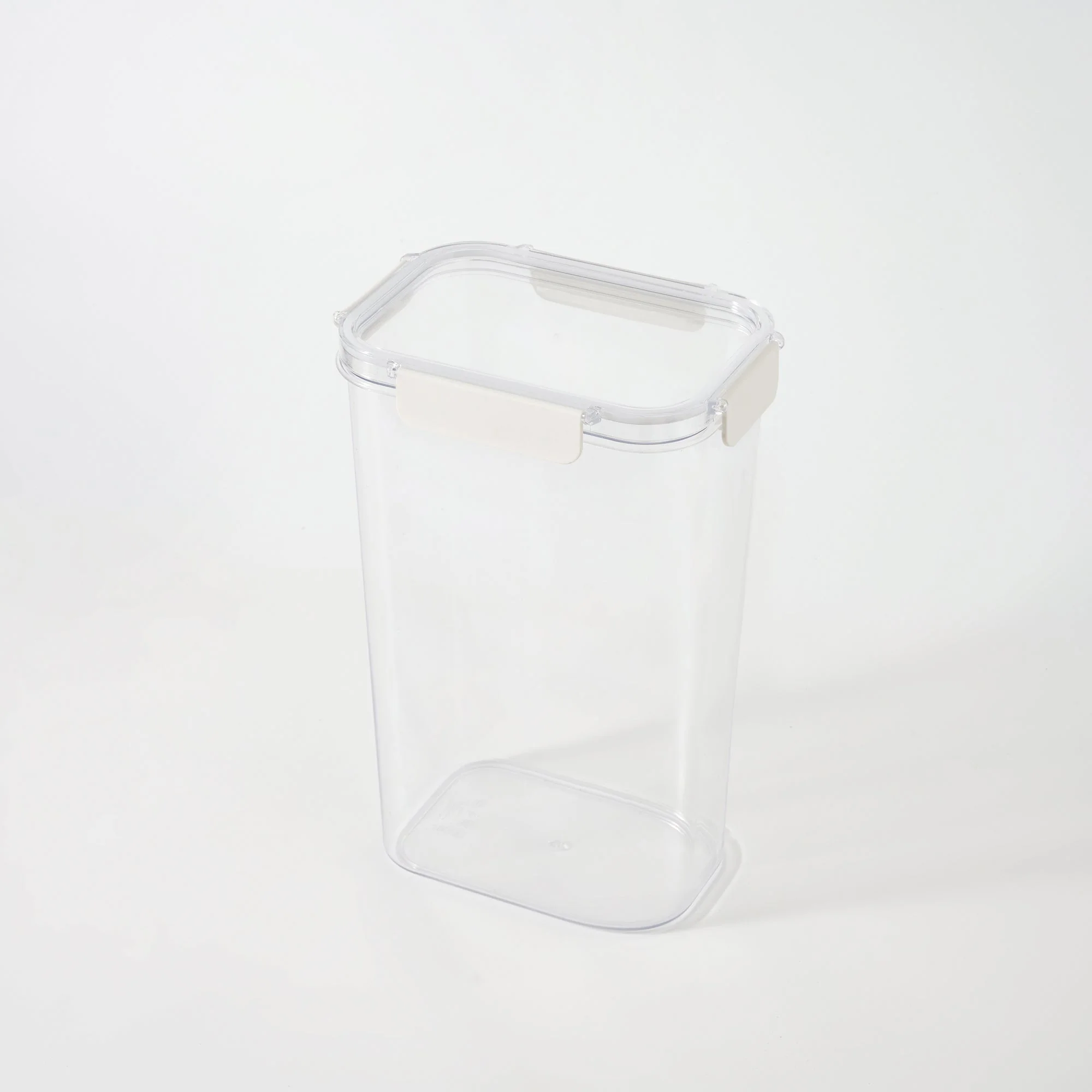 Clear Storage Container - 160.2 fl oz - Image 4