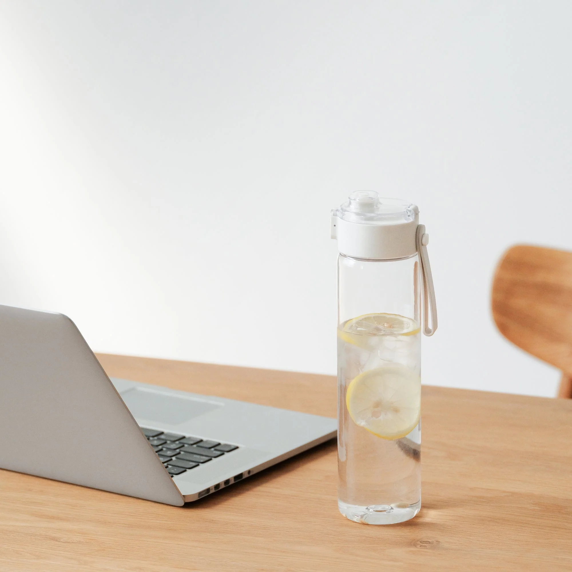 Clear Water Bottle (25.4 fl oz) - Image 15