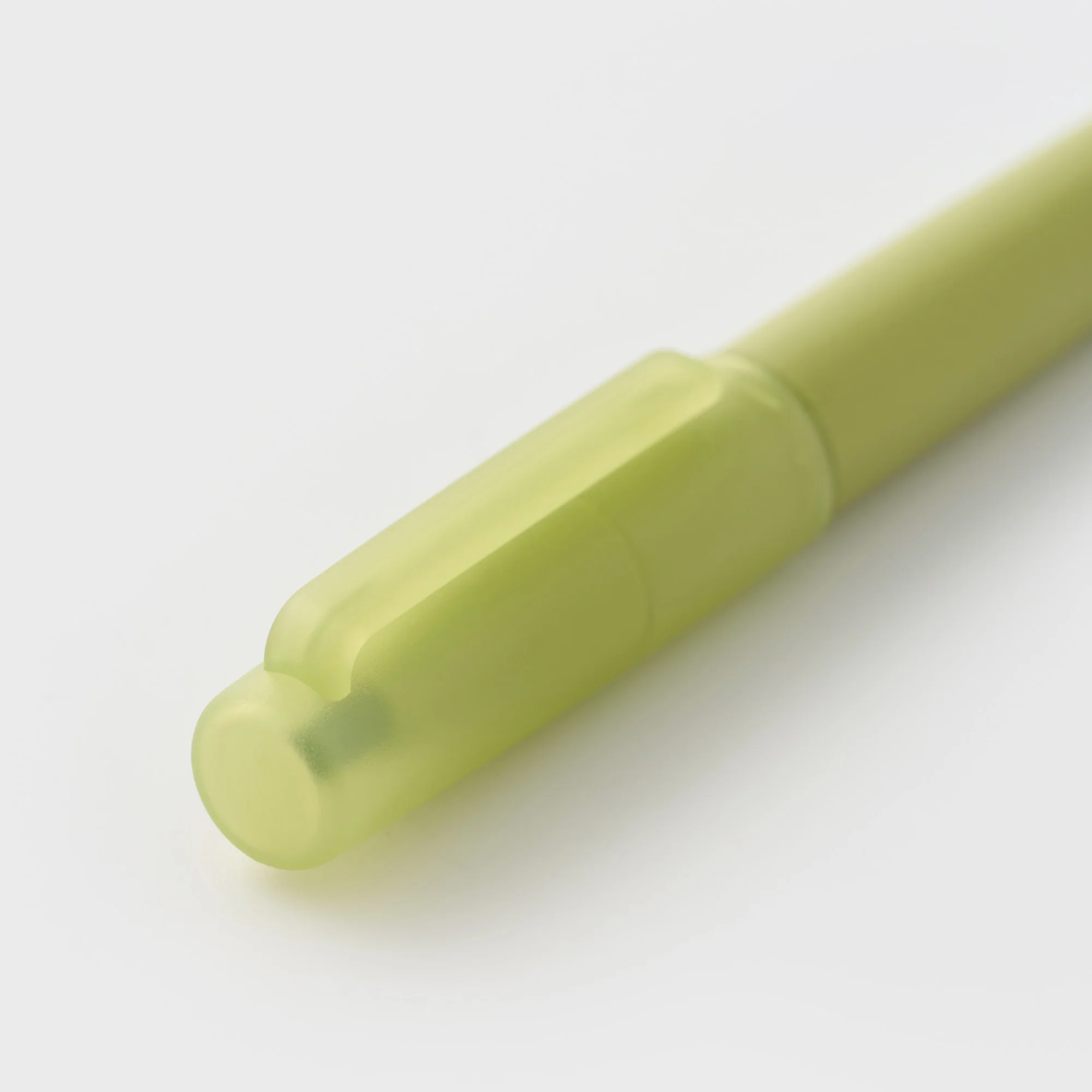 Compact Line Marker Cap Type - Olive Green - Image 4