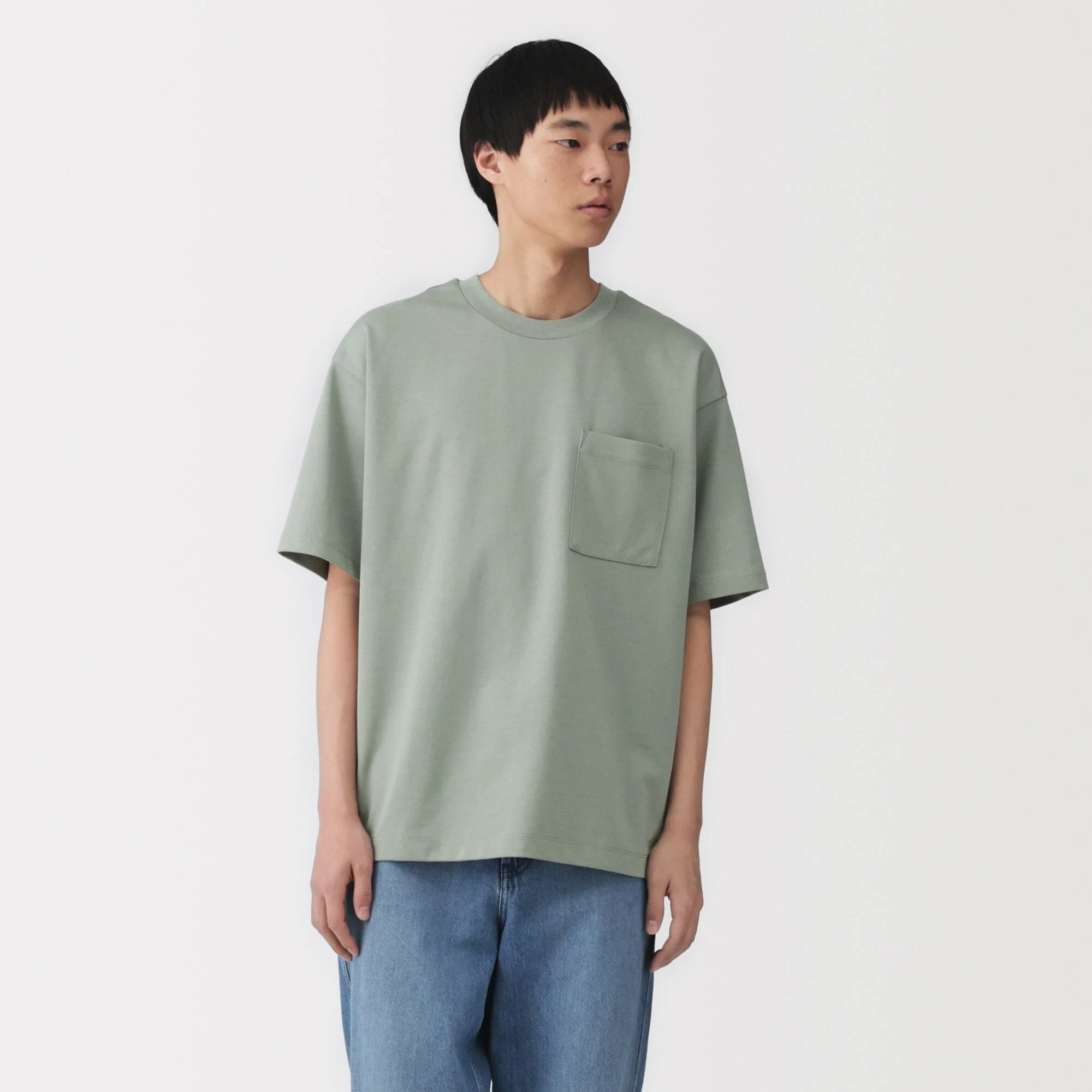 Cool Touch Wide T-Shirt - Image 10