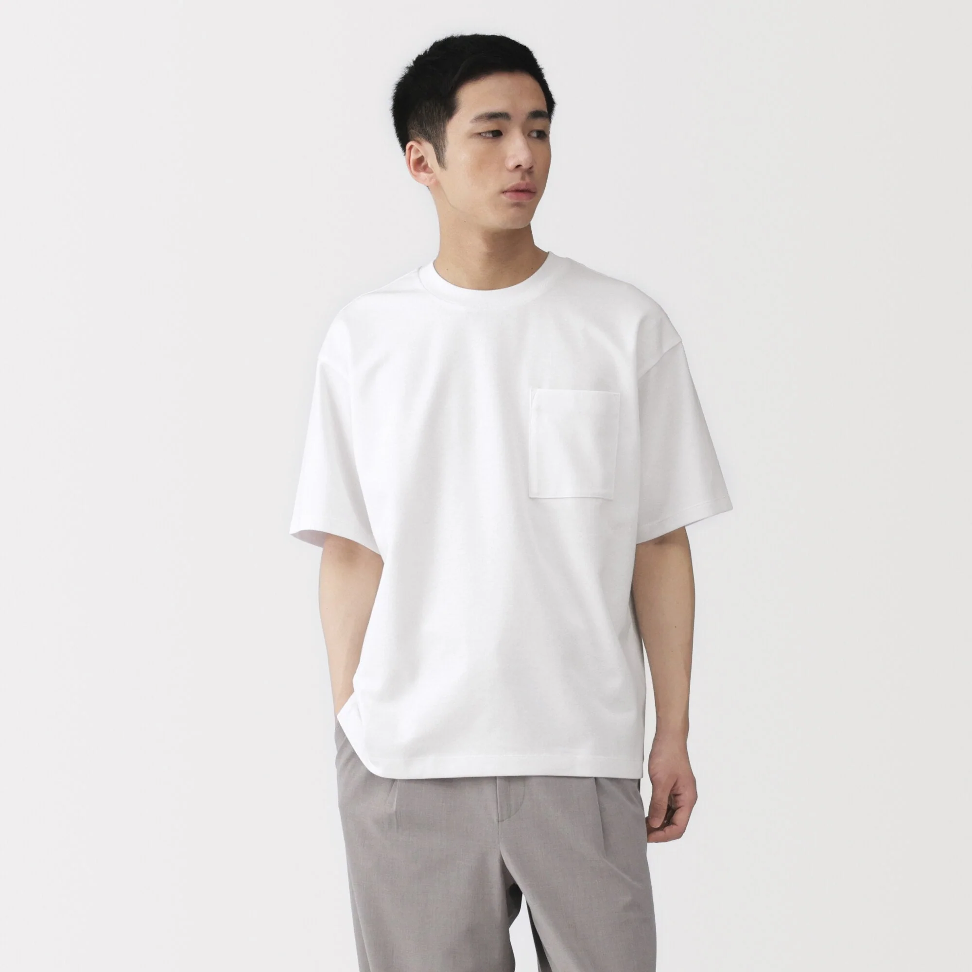 Cool Touch Wide T-Shirt - Image 3