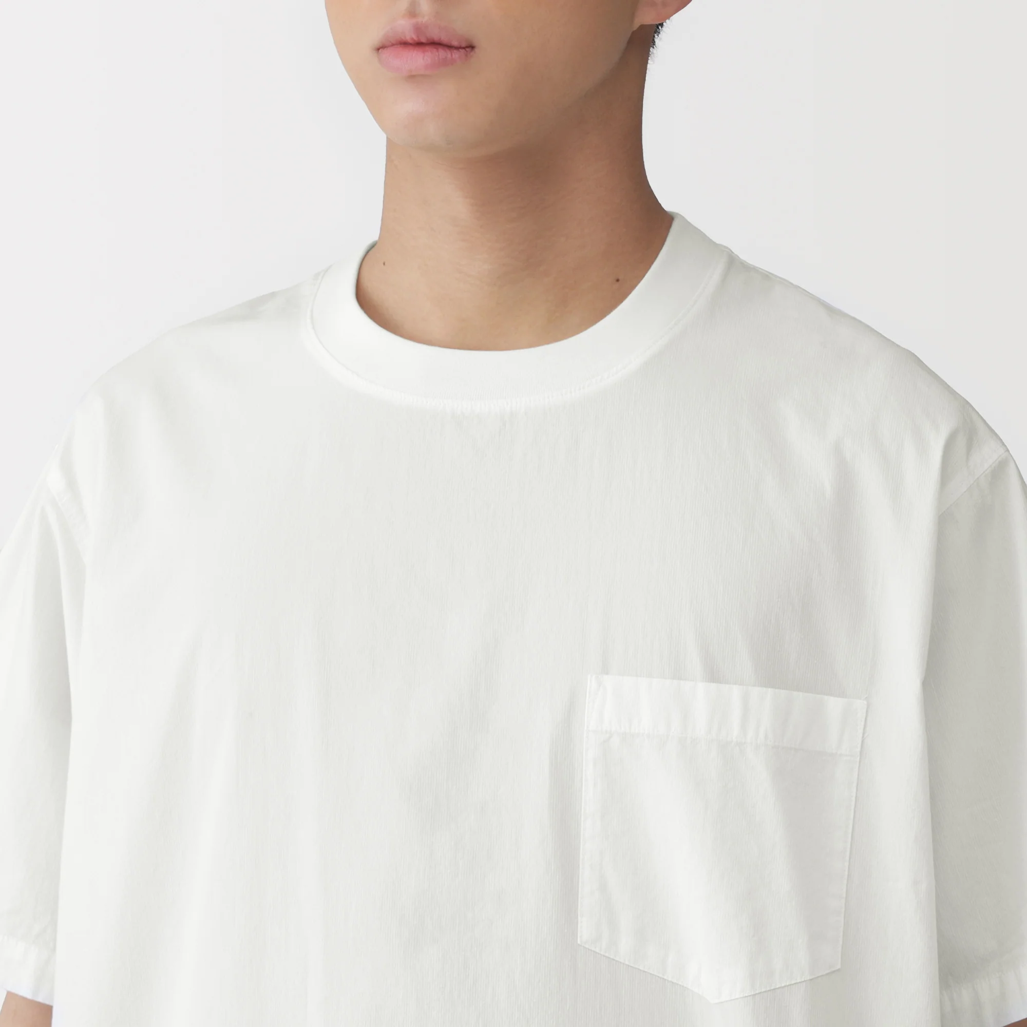 Cool Touch Woven T-Shirt - Image 16