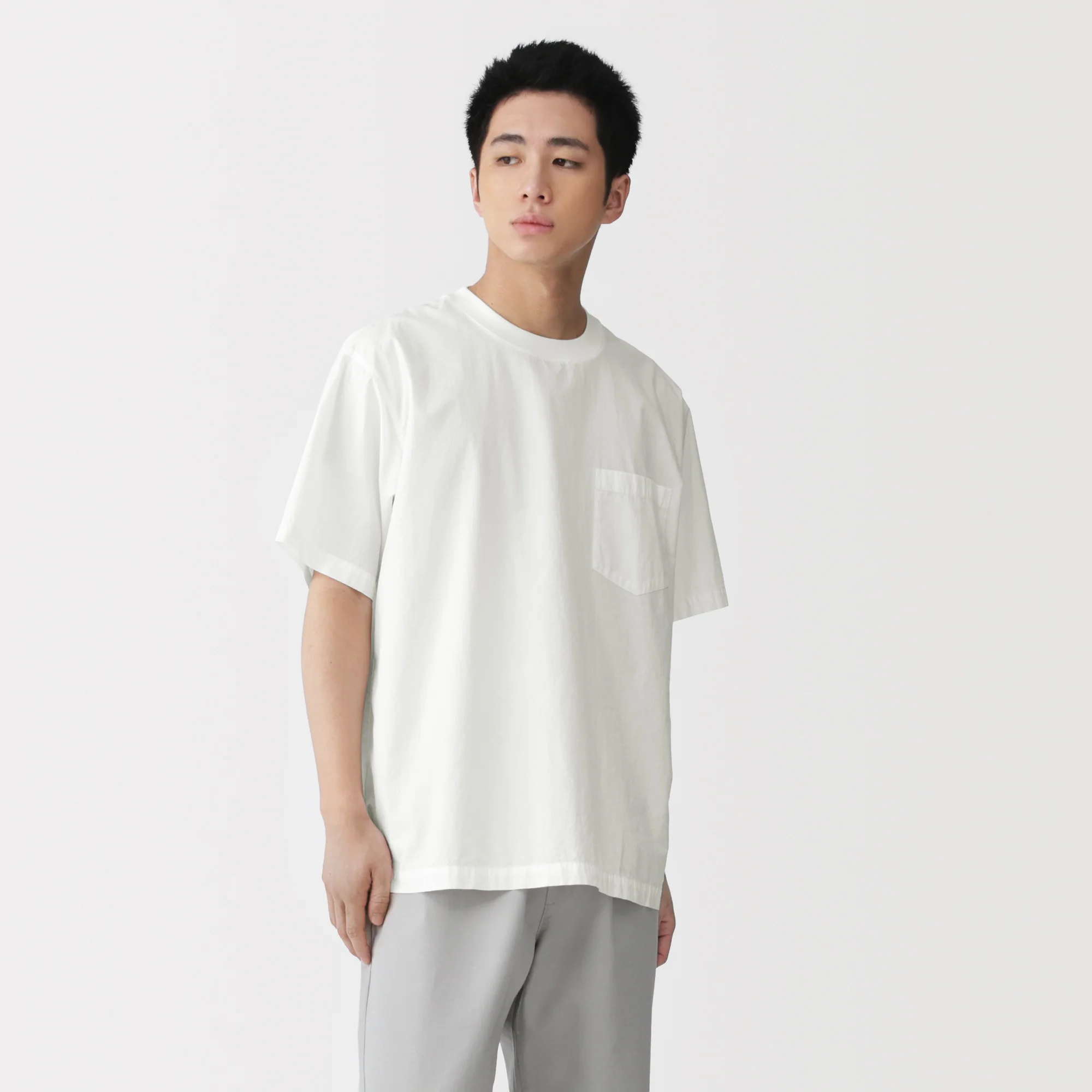Cool Touch Woven T-Shirt - Image 3