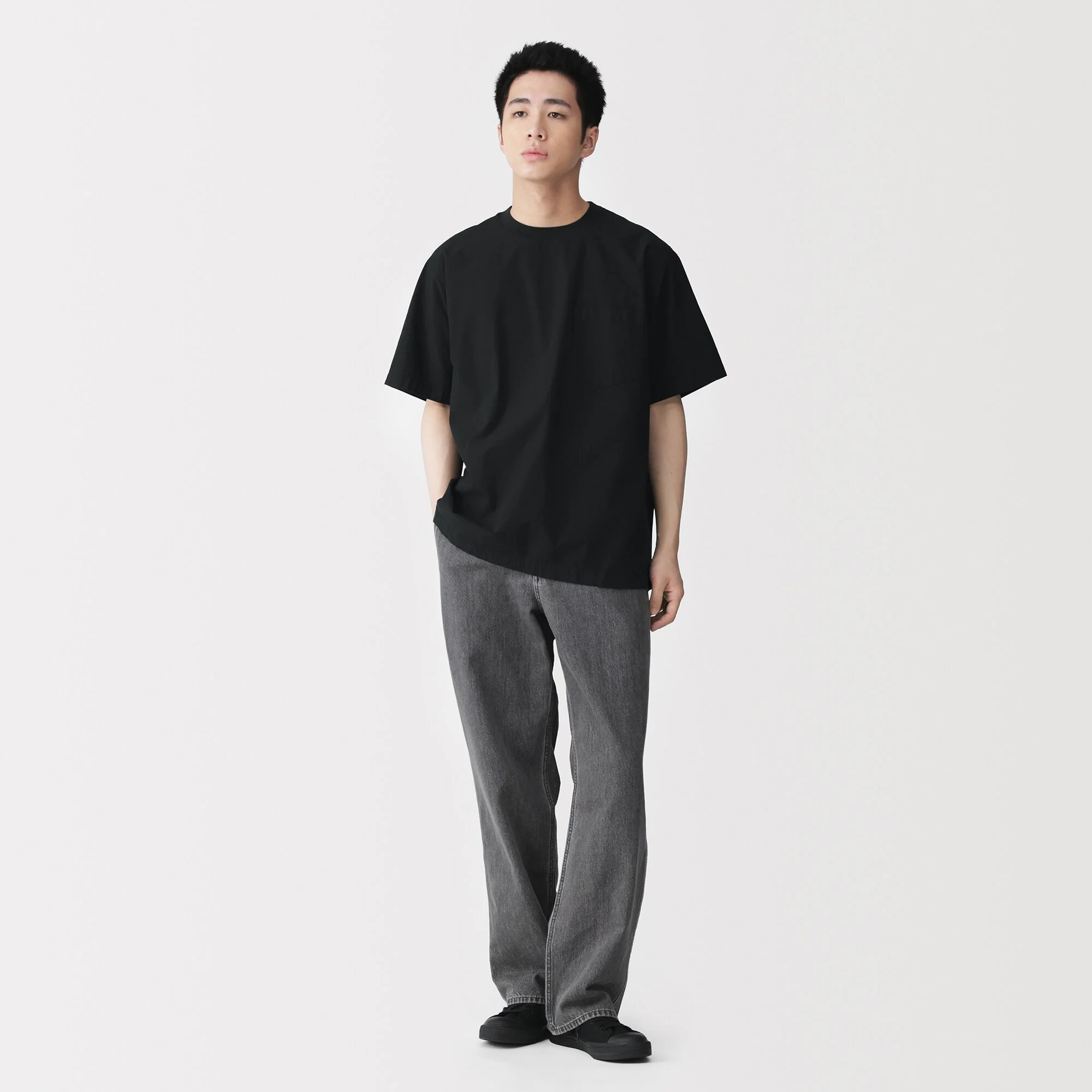 Cool Touch Woven T-Shirt - Image 35