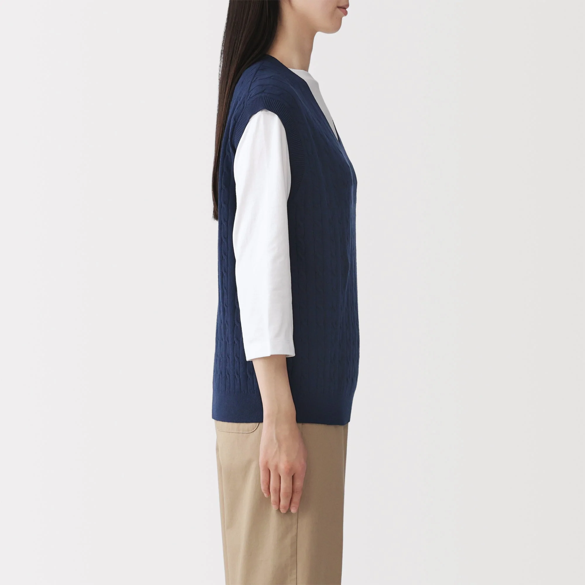 Cotton Blend Cable Vest - Image 19