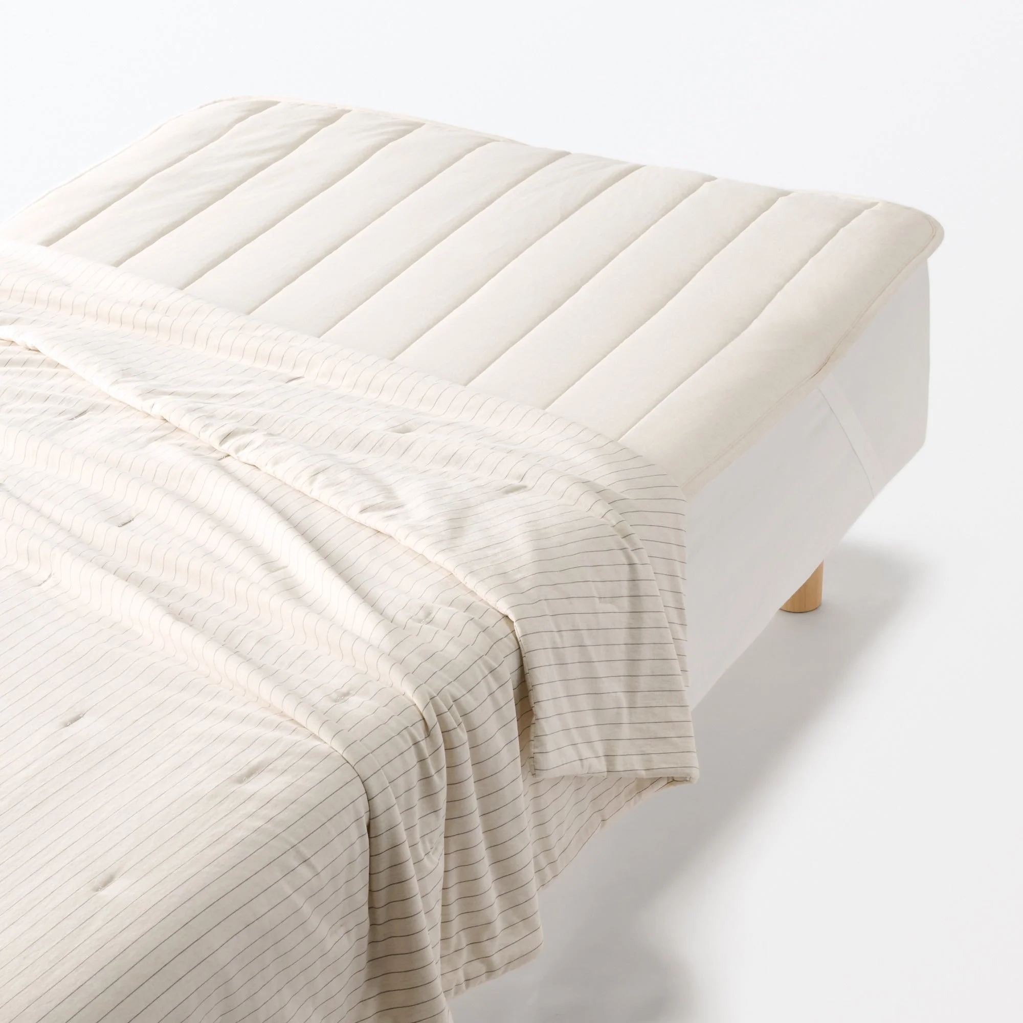 Cotton Cool Touch Thin Duvet - King - Image 15
