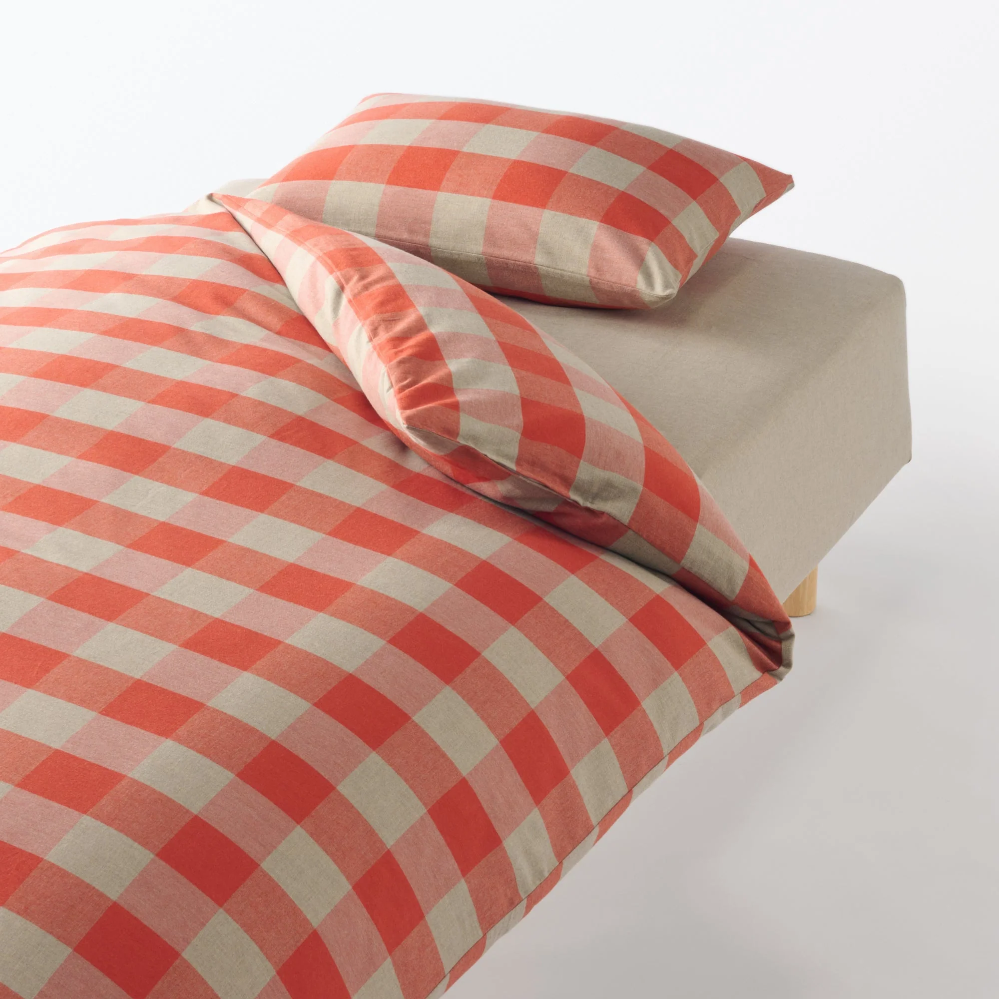 Cotton Flannel Checkered Pillowcase - Image 2