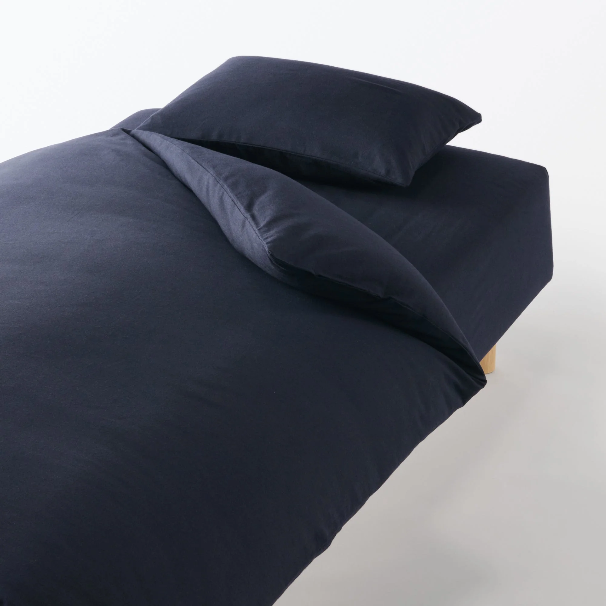 Cotton Flannel Fitted Sheet - Image 14