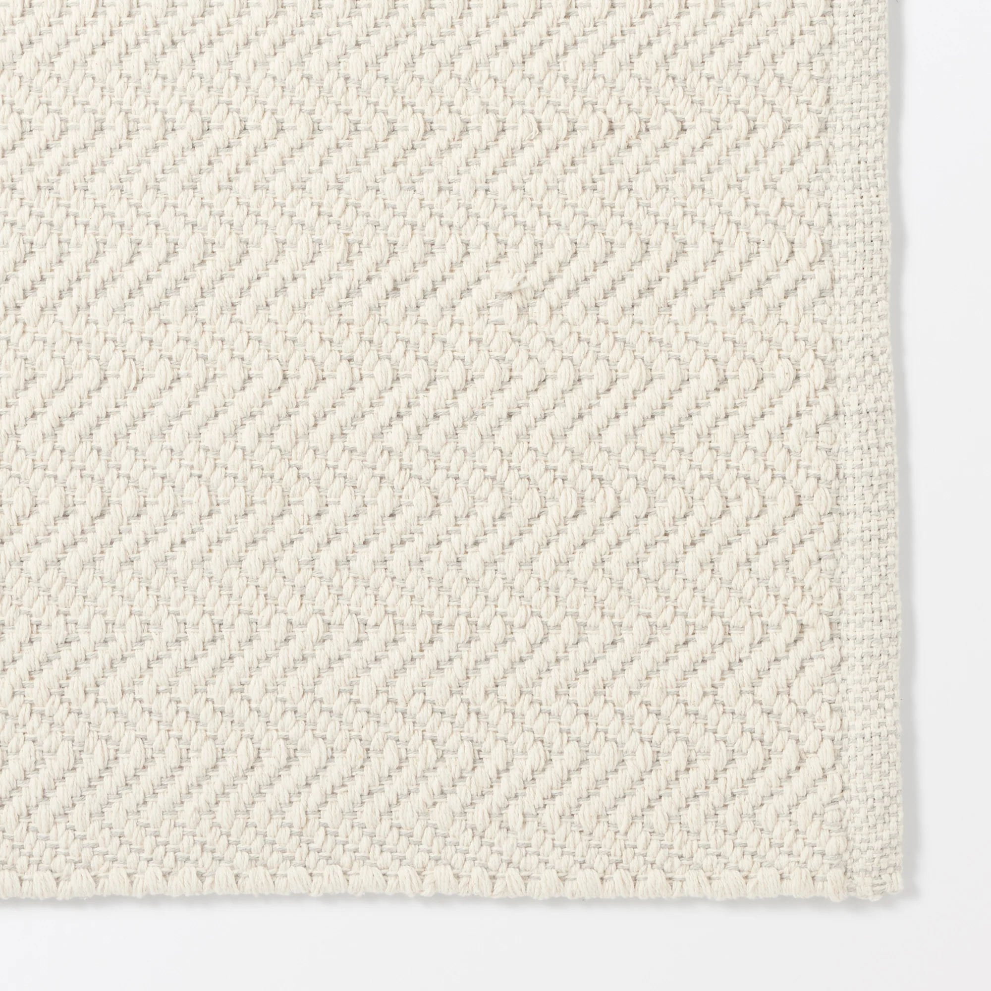 Cotton Hand Woven Floor Rug (W55.1 x L76.8") - Image 8
