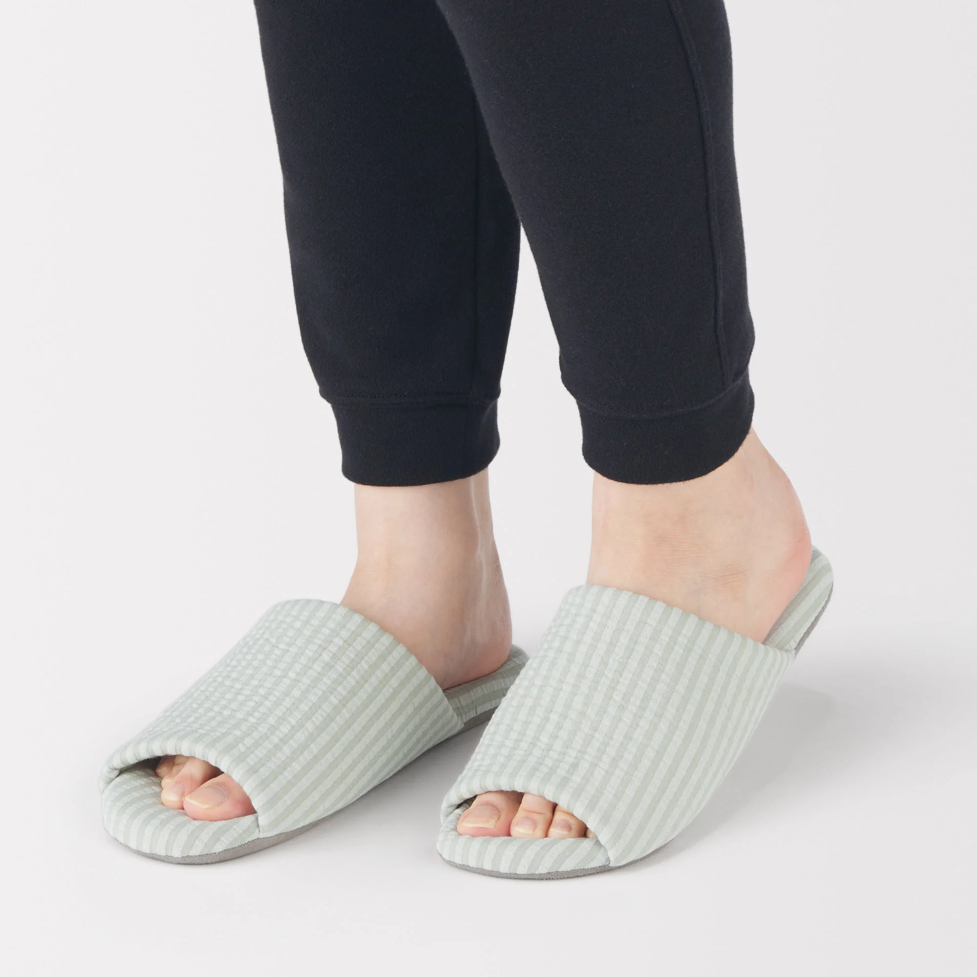 Cotton Seersucker Soft Slippers - Image 2