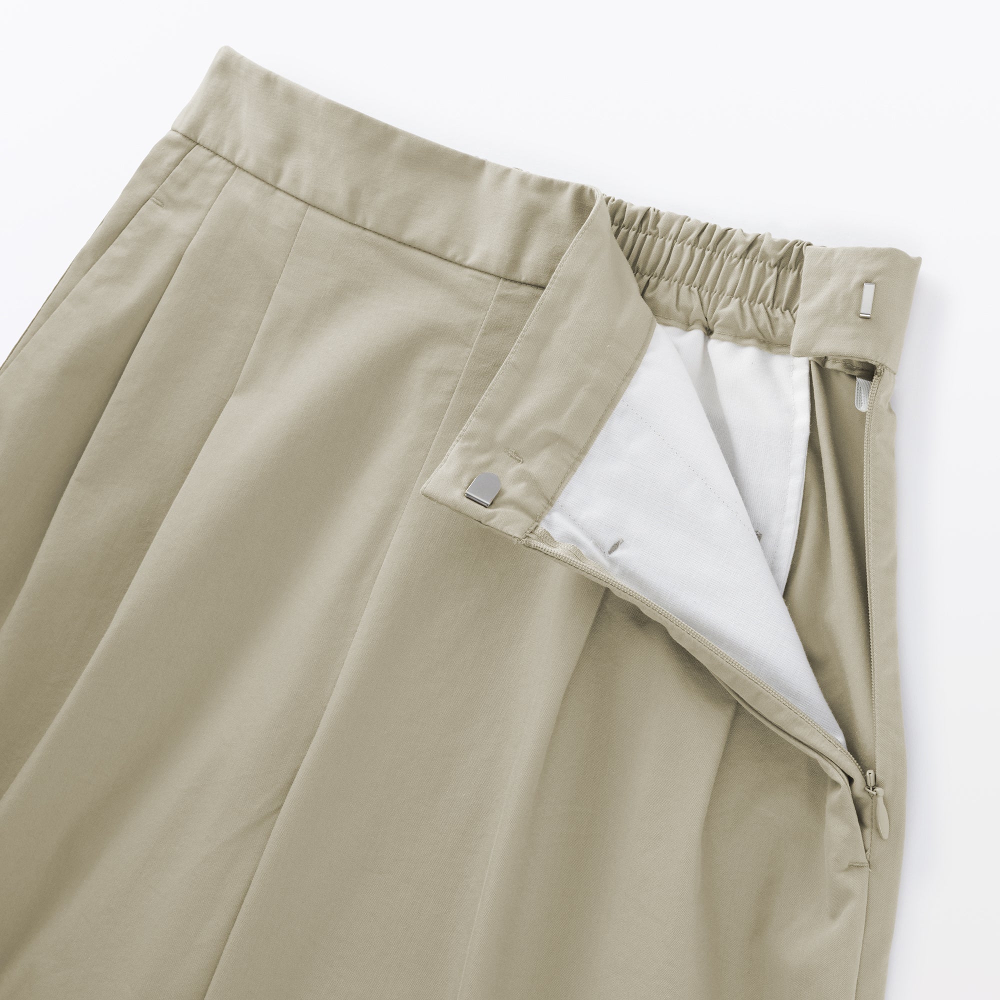 Cotton Twill Wide Tapered Pants - Image 18