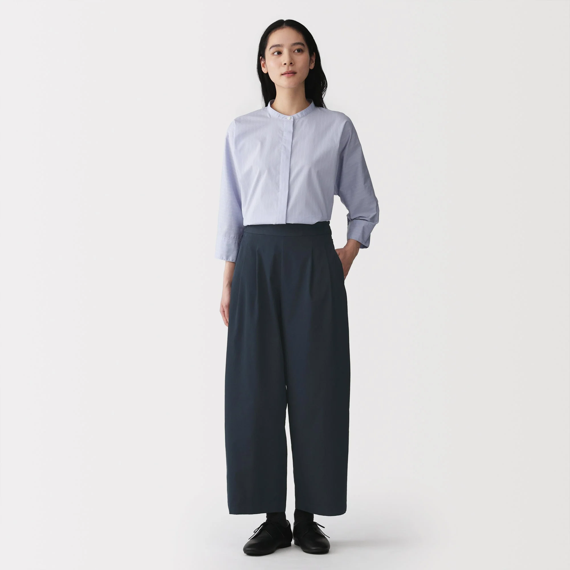 Cotton Twill Wide Tapered Pants - Image 4